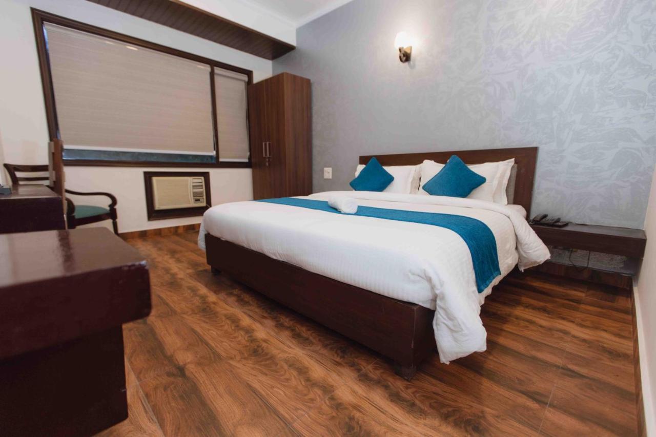Hotel Plaza Residency 3*