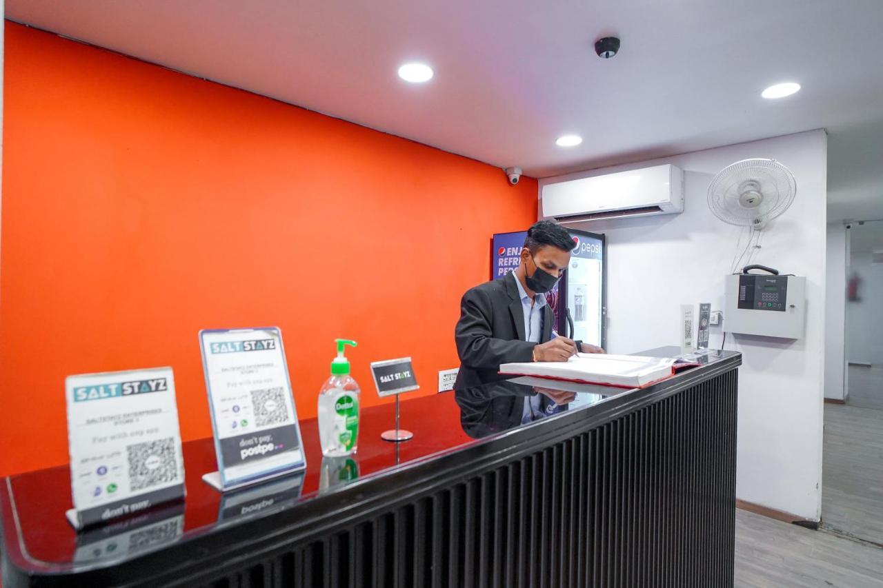Saltstayz Express - Medicity Near Medanta Hospital 3*