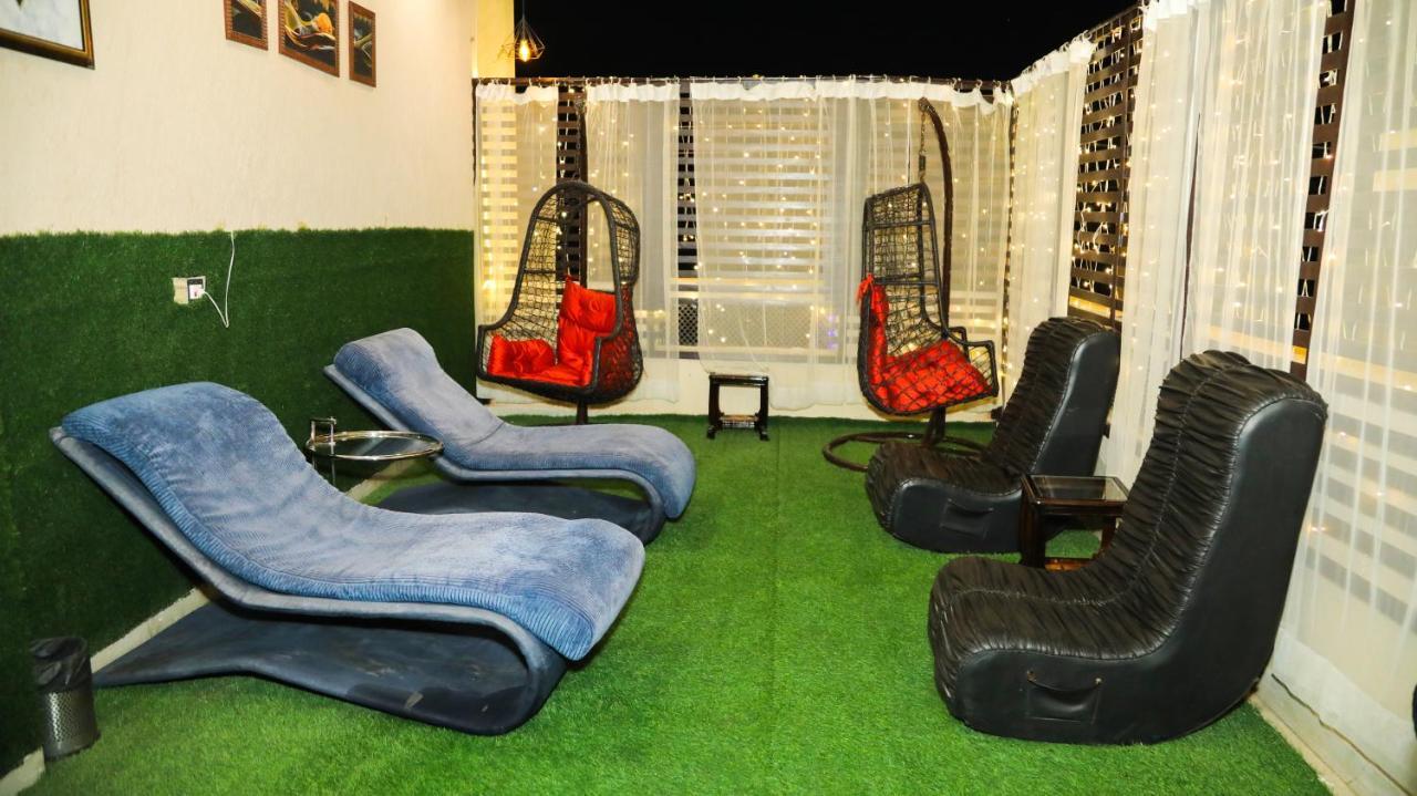Florence By Nstay Hotel Gurgaon
