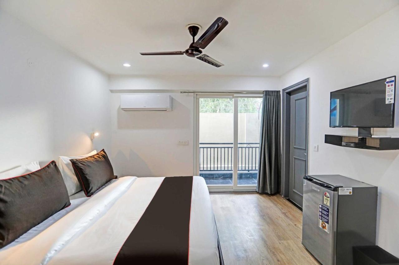 Super Townhouse Cloud Bay Hotel