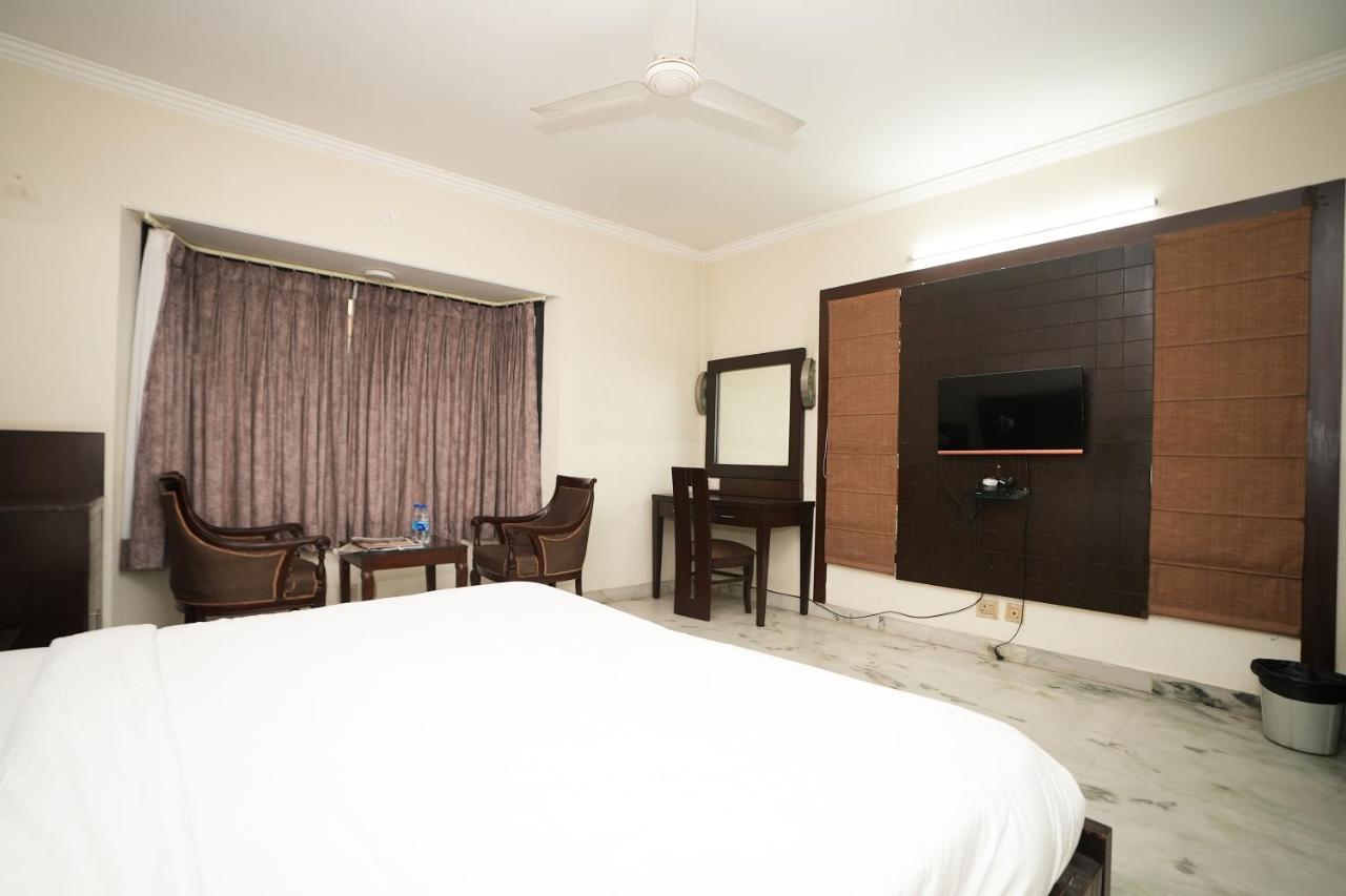 Well & Homes 2* Gurgaon
