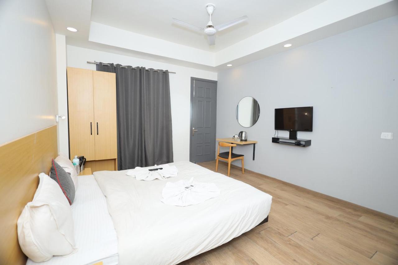 Wedlock Near Artemis Hospital Hotel Gurgaon