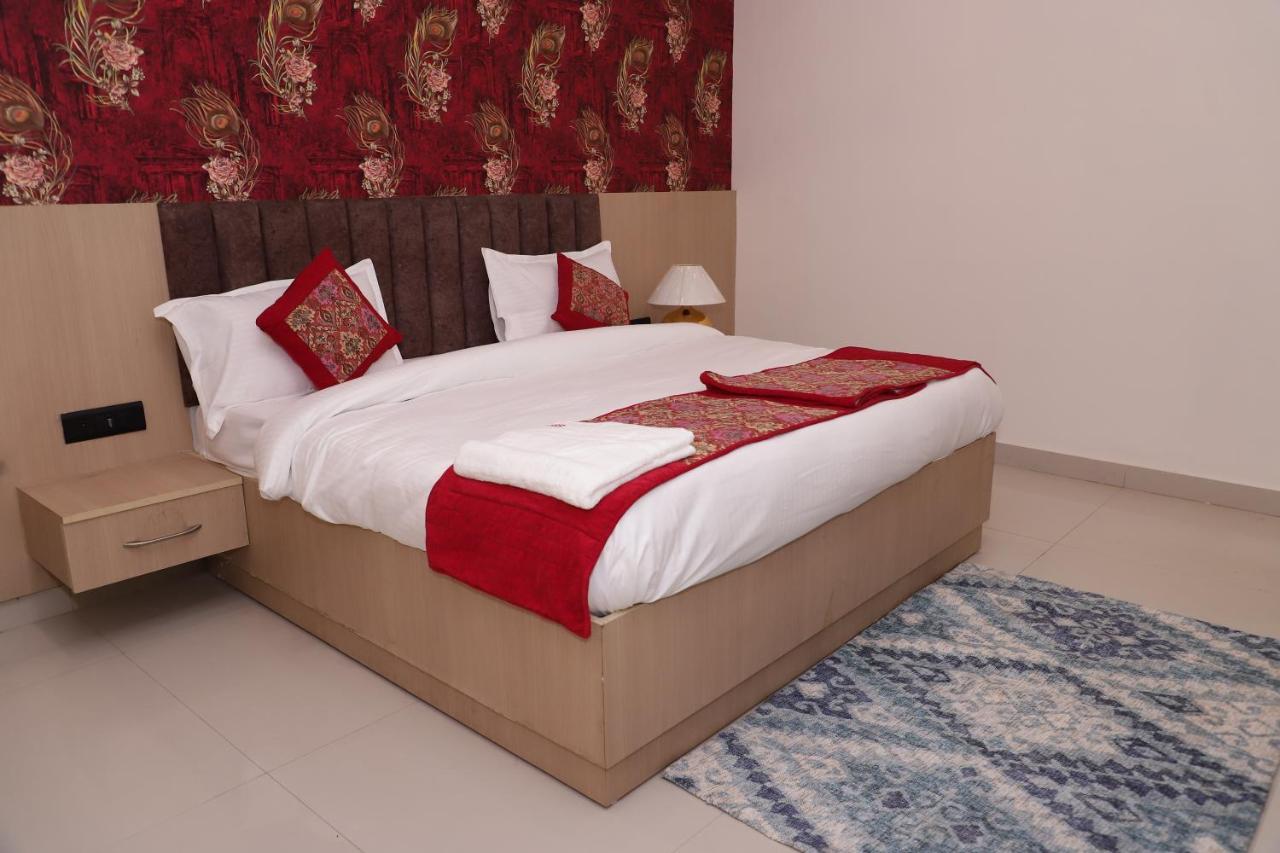Lyf Corporate Sector 45 3* Gurgaon