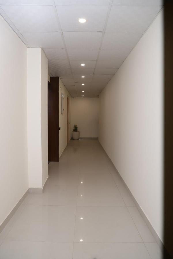 Lyf Corporate Sector 45