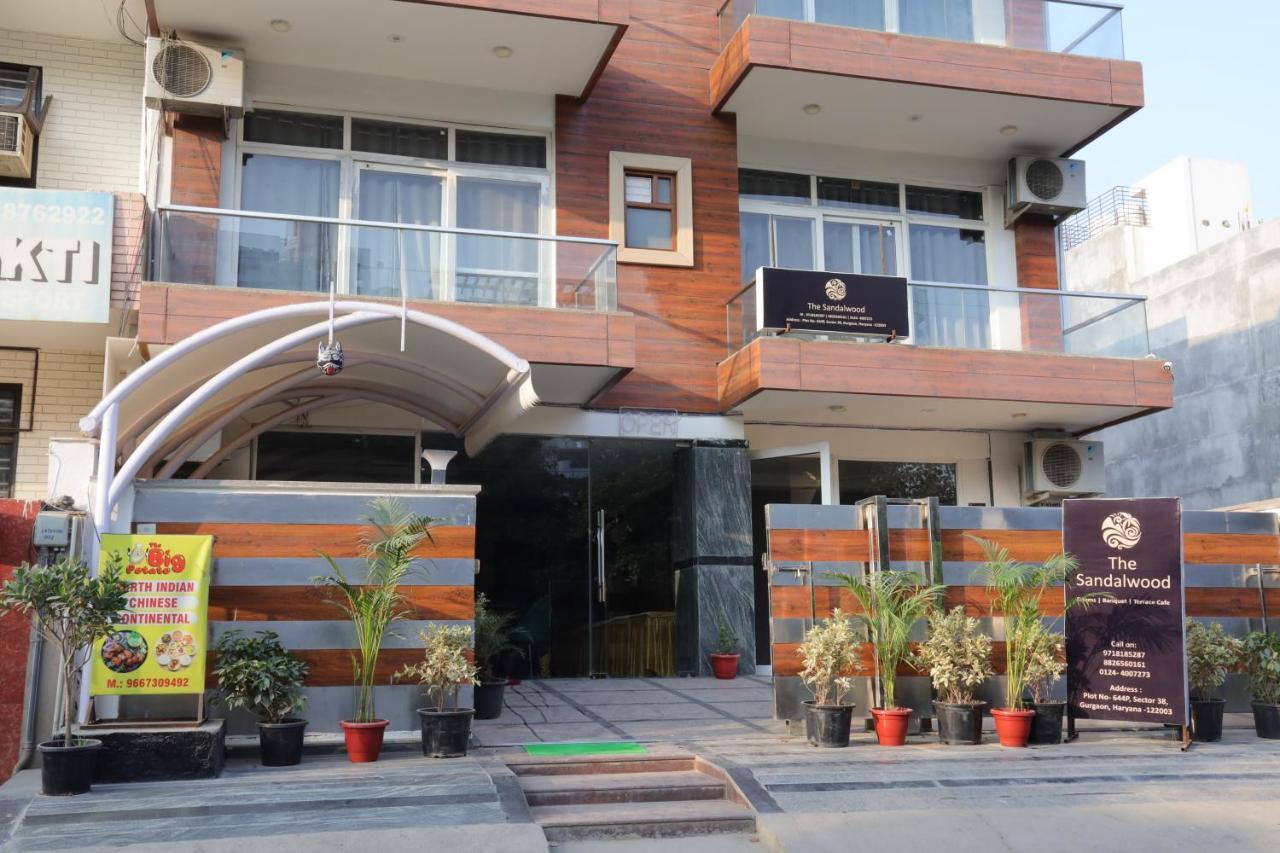 The Sandalwood I Sec-38 I Near Medanta Medicity Hotel 4*
