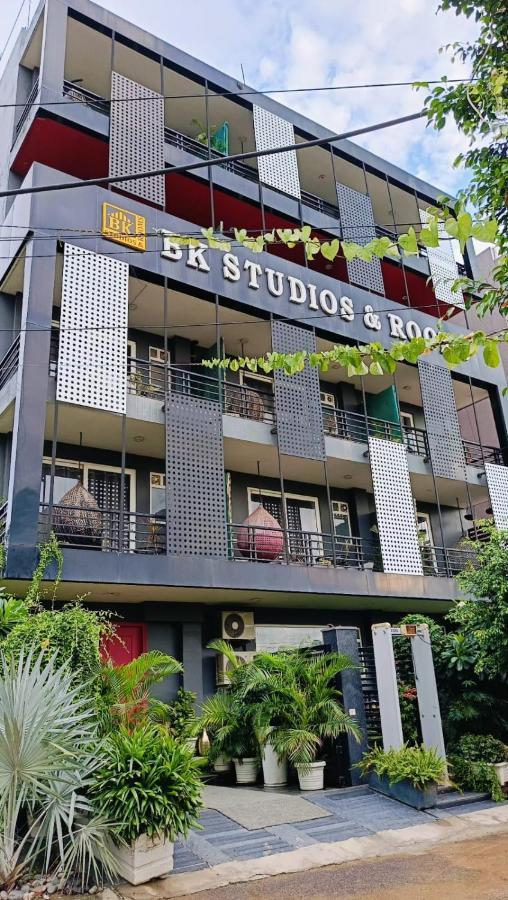 Bk And Near Huda Centre Hotel Gurgaon