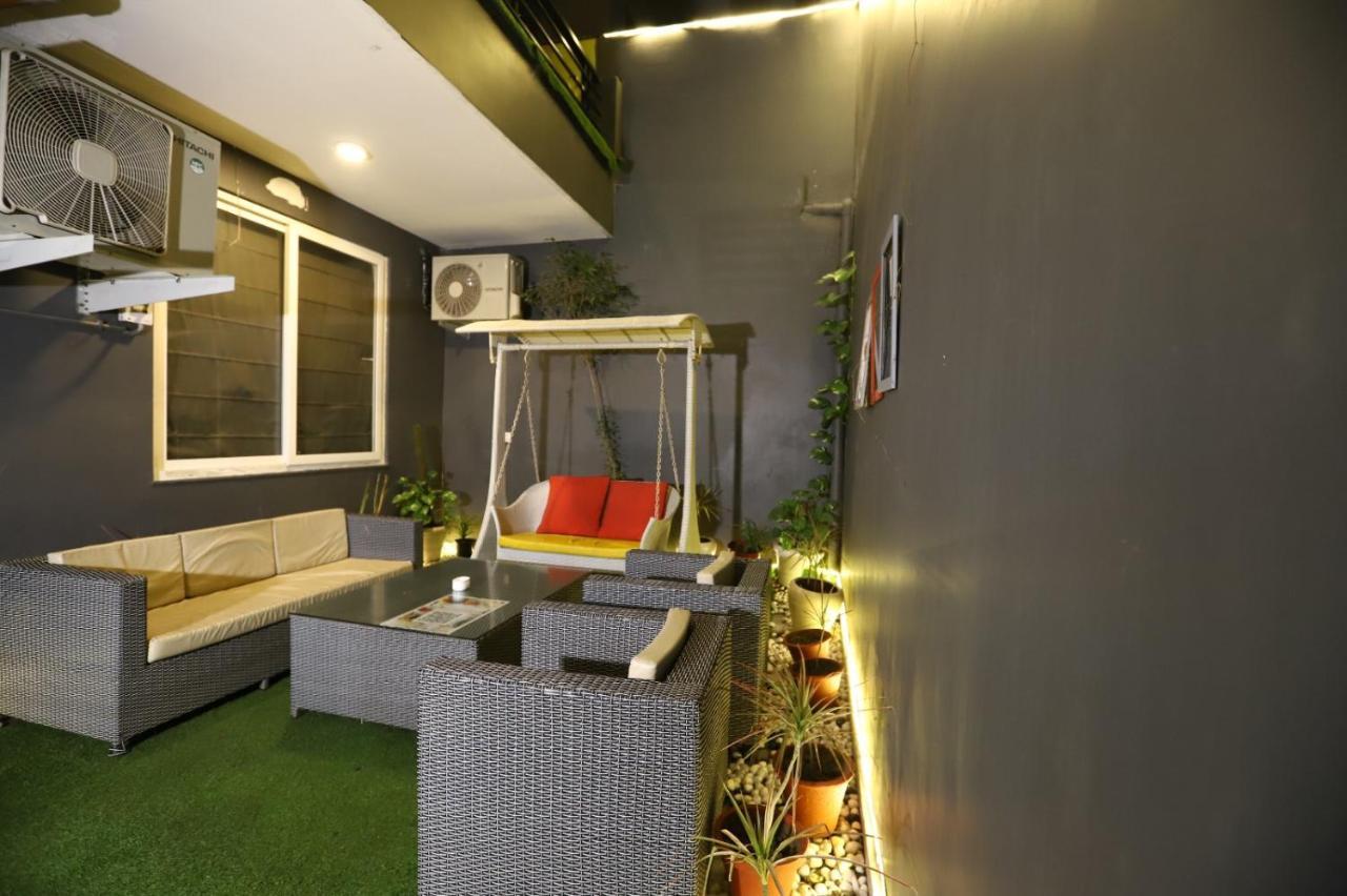 Bk And Near Huda Centre Gurgaon