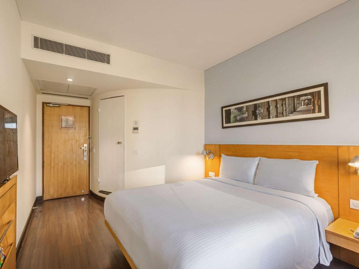 Ibis Golf Course Road - An Accor Brand Hotel 4*