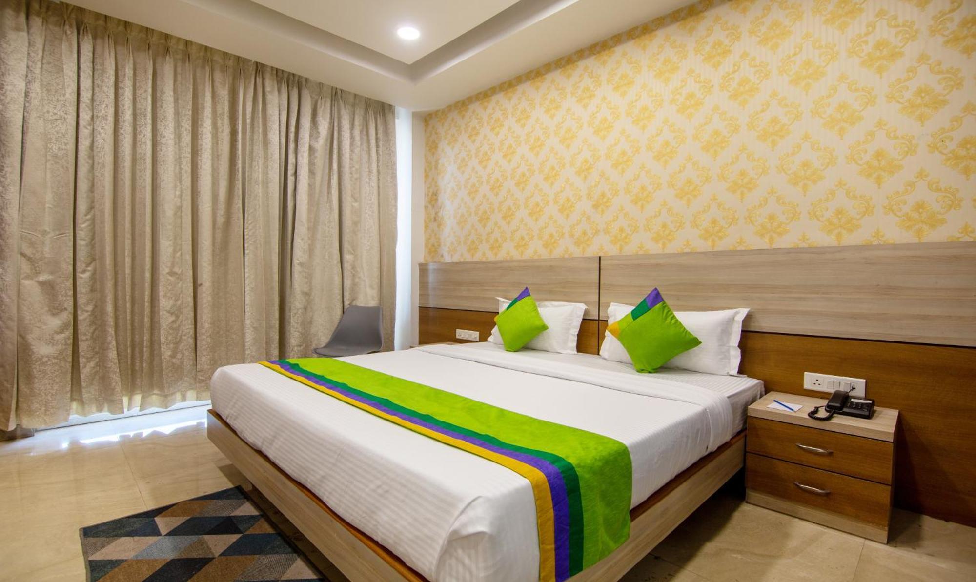 Hotel Treebo Flxho Trio, Medanta Medicity Gurgaon