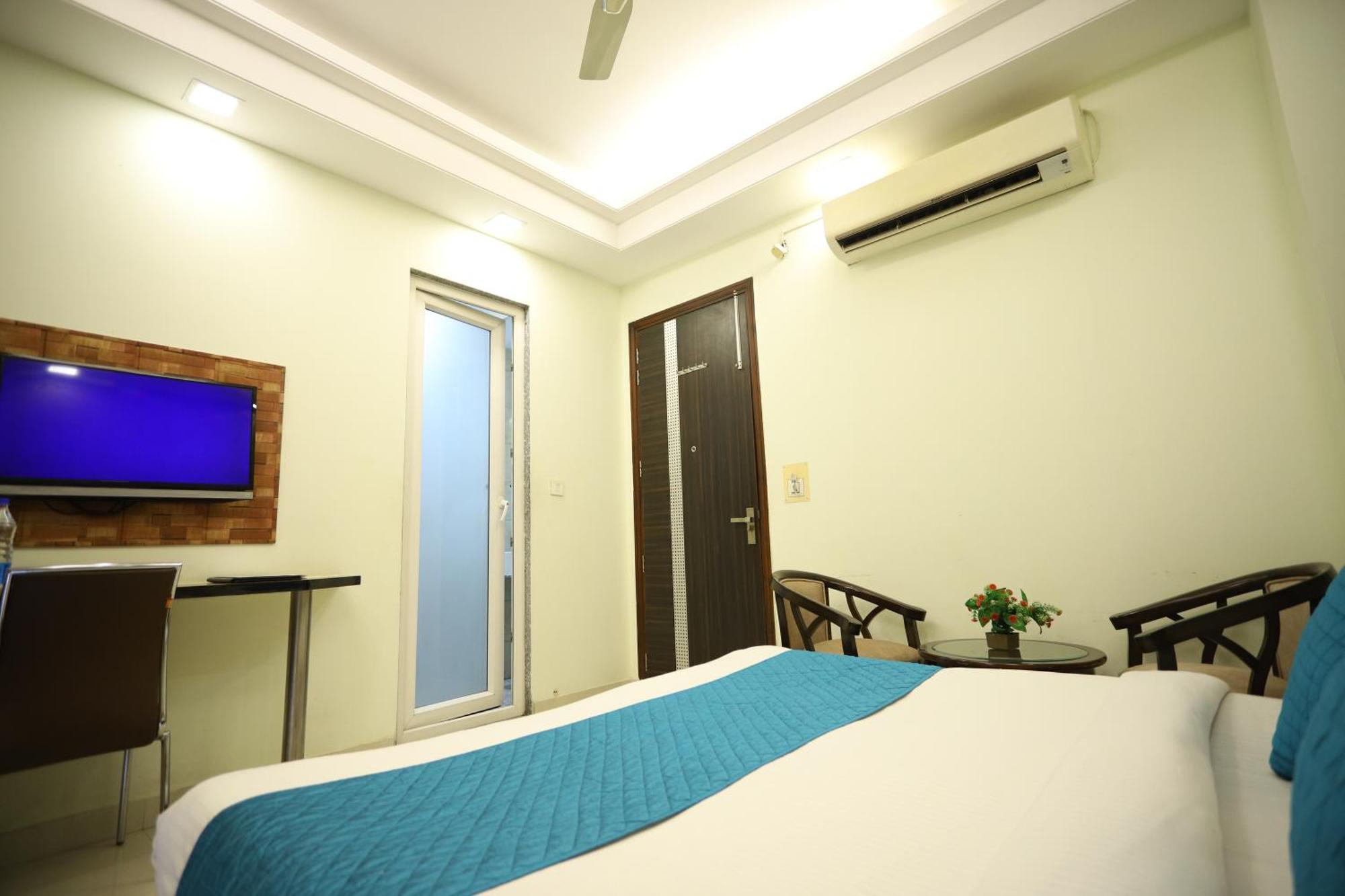 Asian Suites Cyber Park 3* Gurgaon