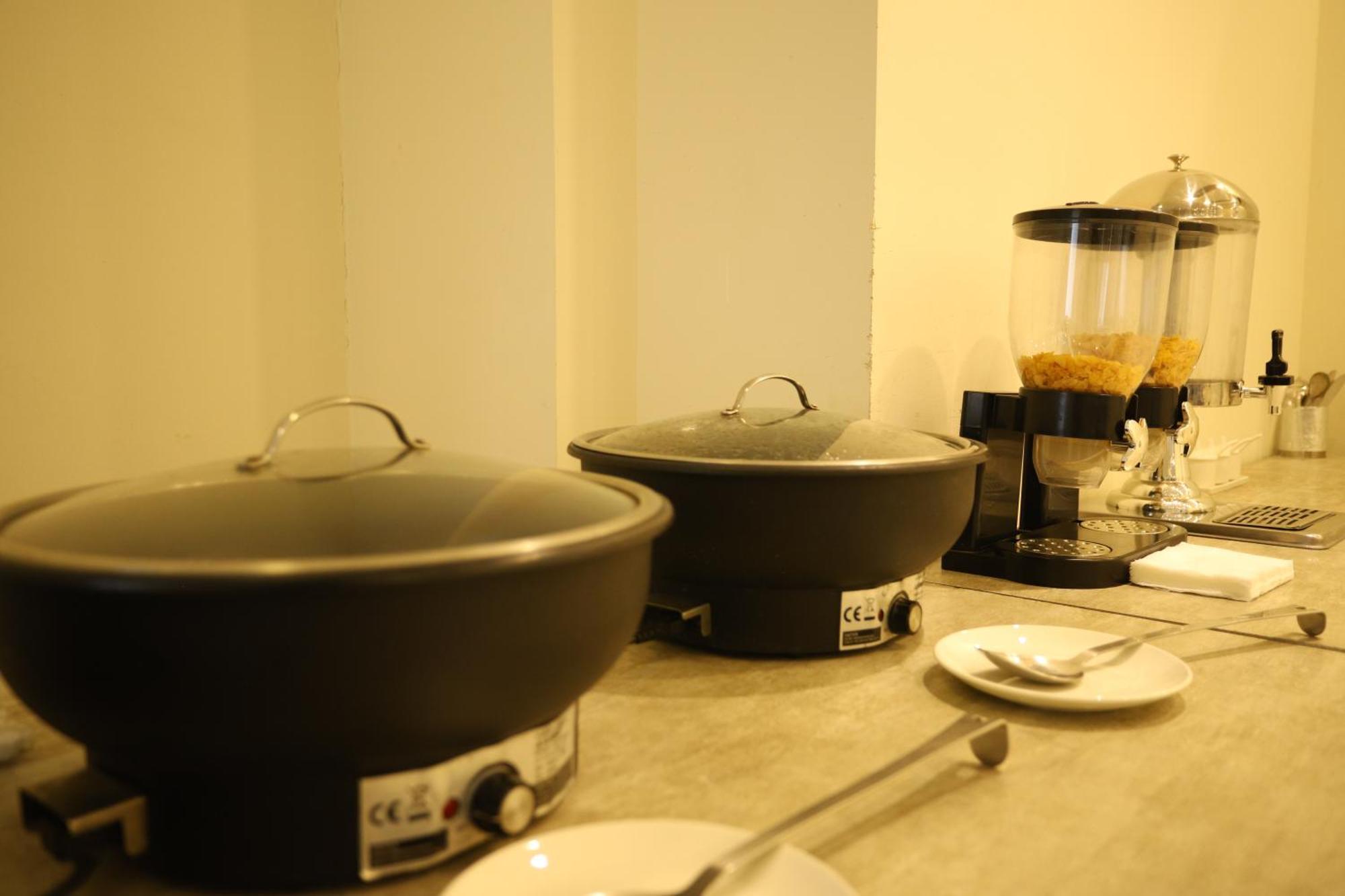 Asian Suites Cyber Park Hotel Gurgaon