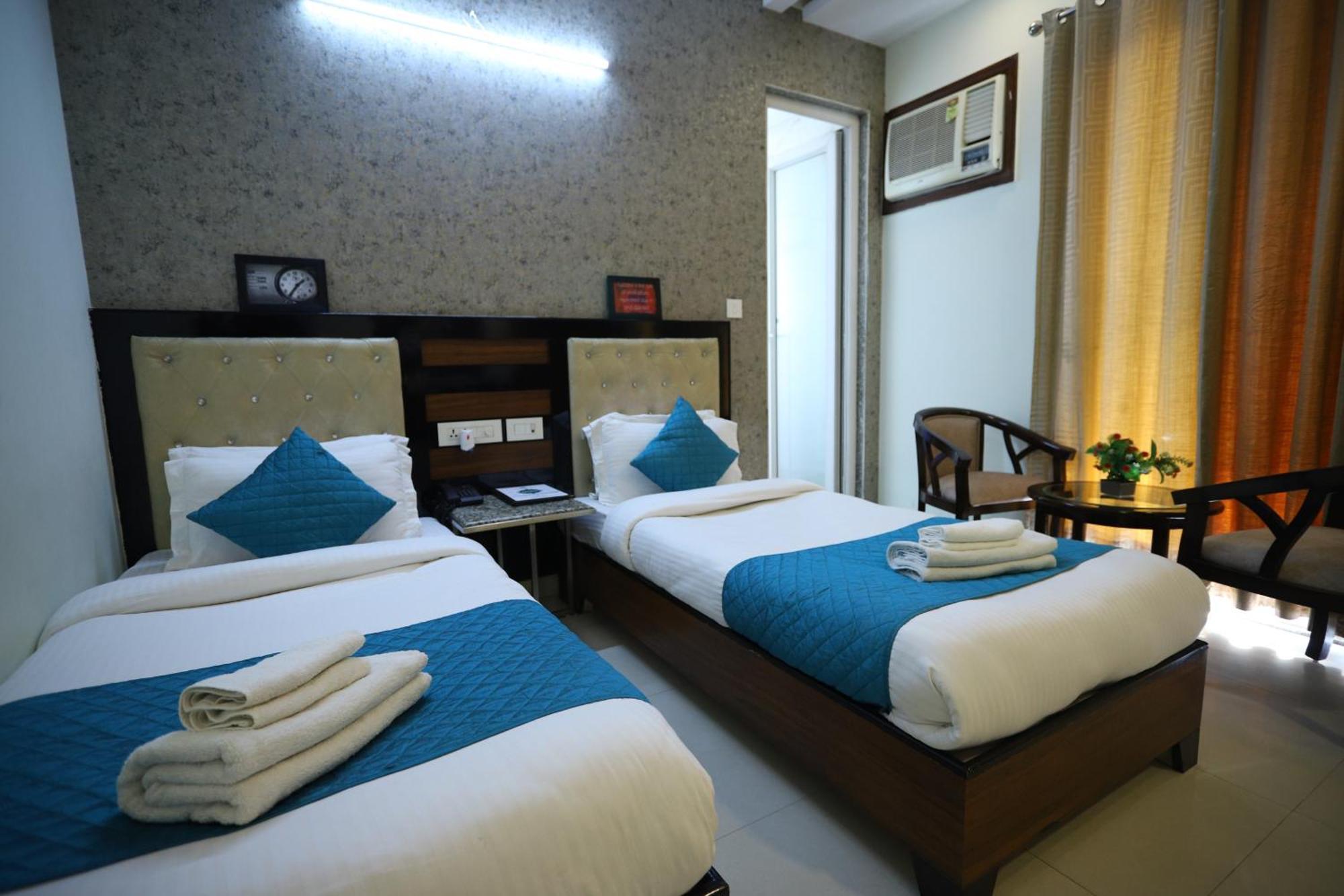 Hotel Asian Suites Cyber Park Gurgaon