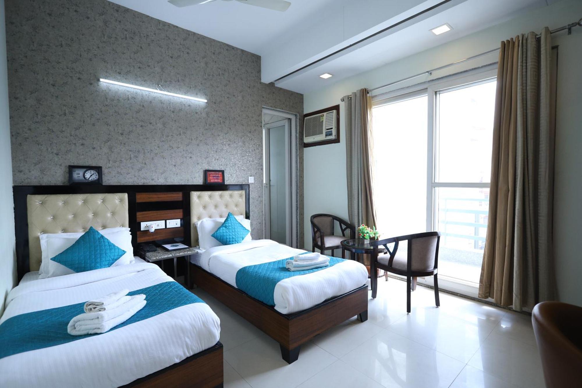 Asian Suites Cyber Park 3*