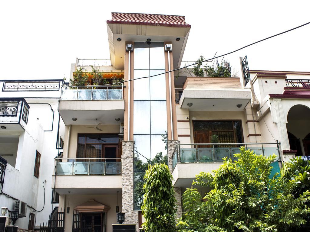 Oyo Udyog Vihar 2 Hotel