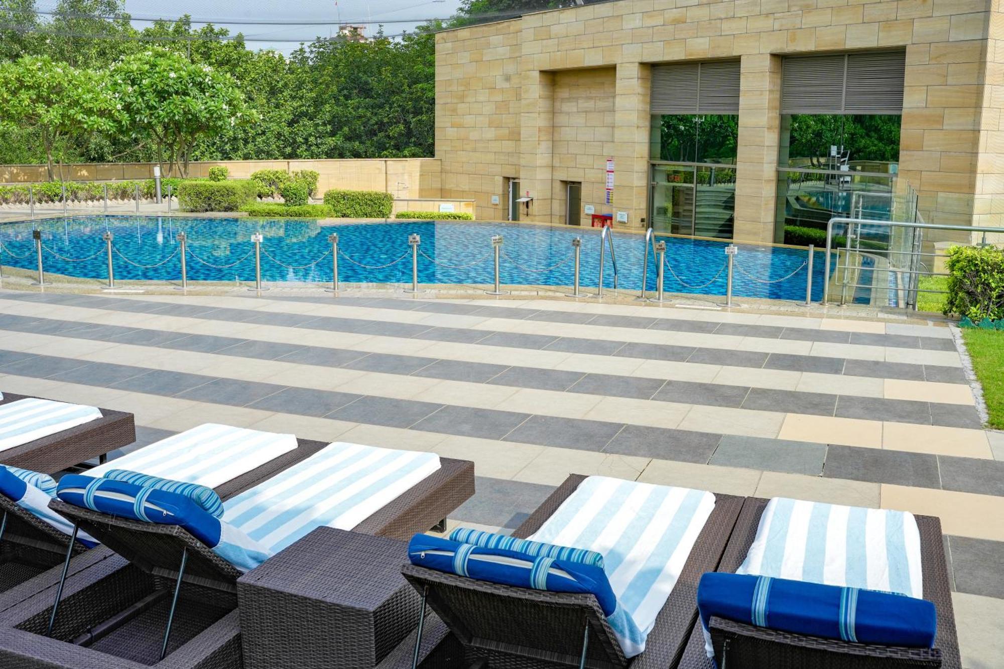 Courtyard By Marriott Gurugram Downtown Hotel Gurgaon