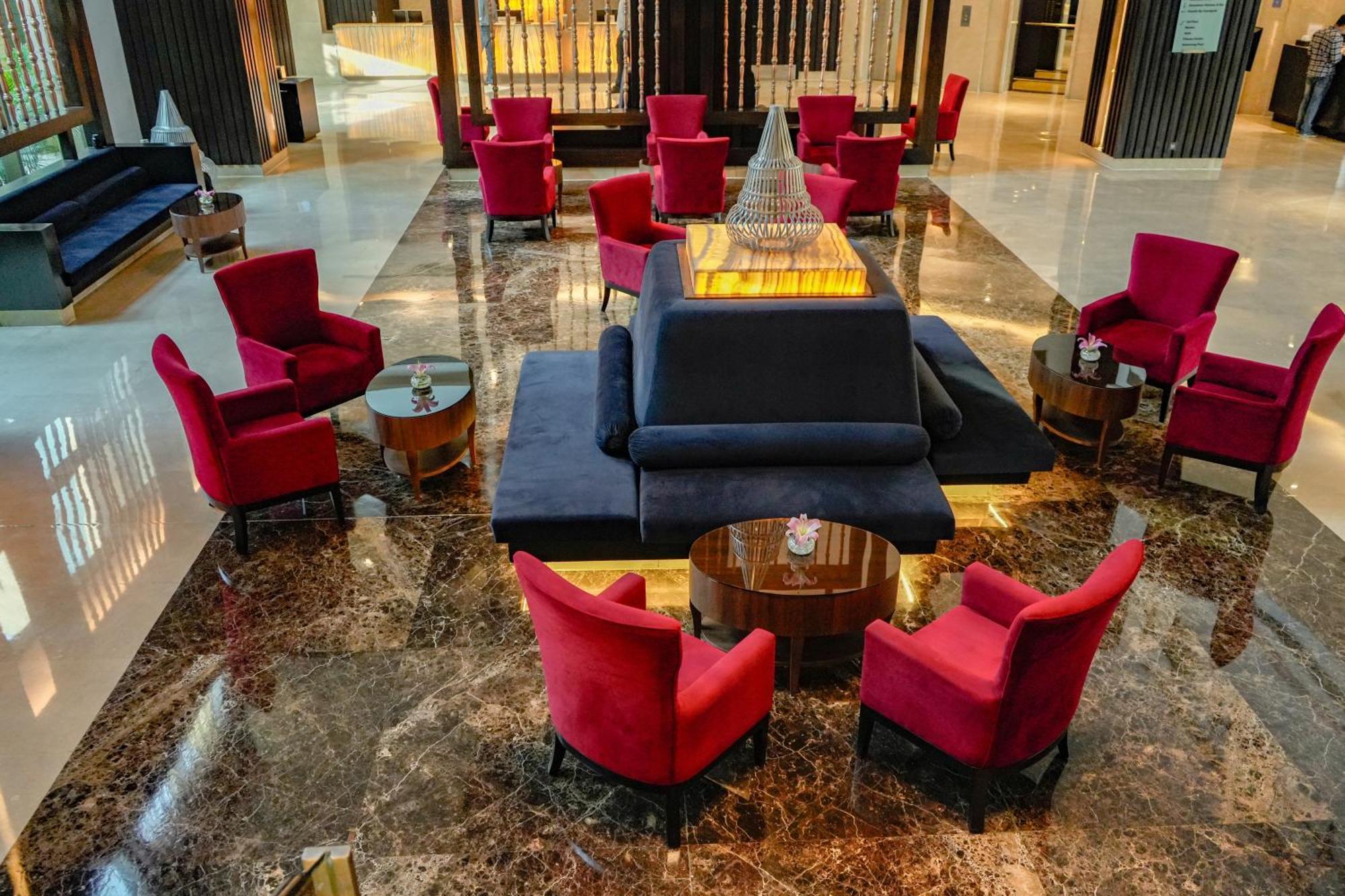 Courtyard By Marriott Gurugram Downtown Gurgaon