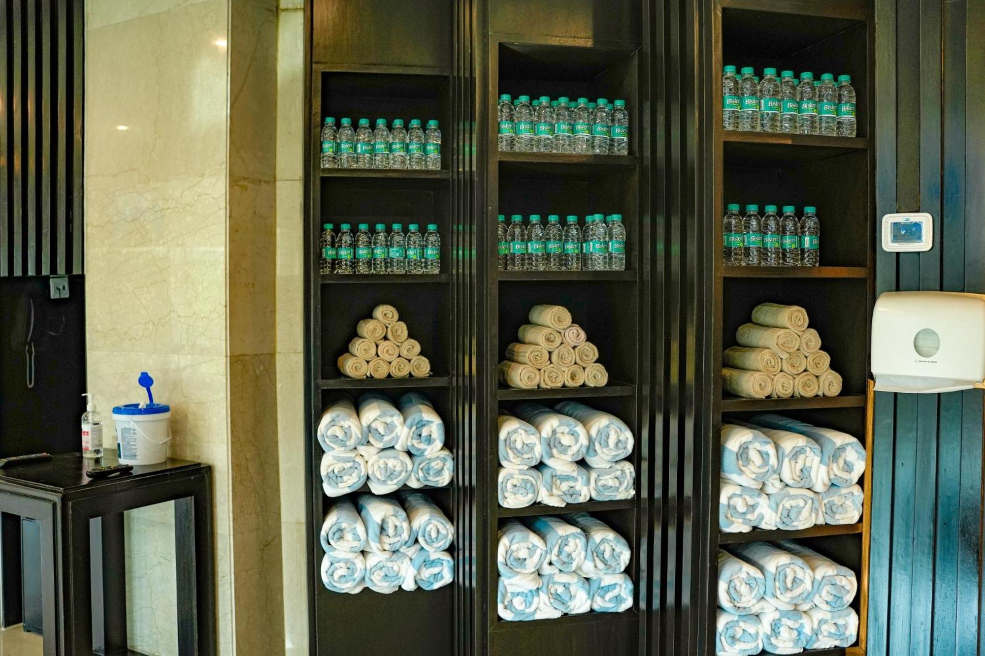 Hotel Courtyard By Marriott Gurugram Downtown Gurgaon