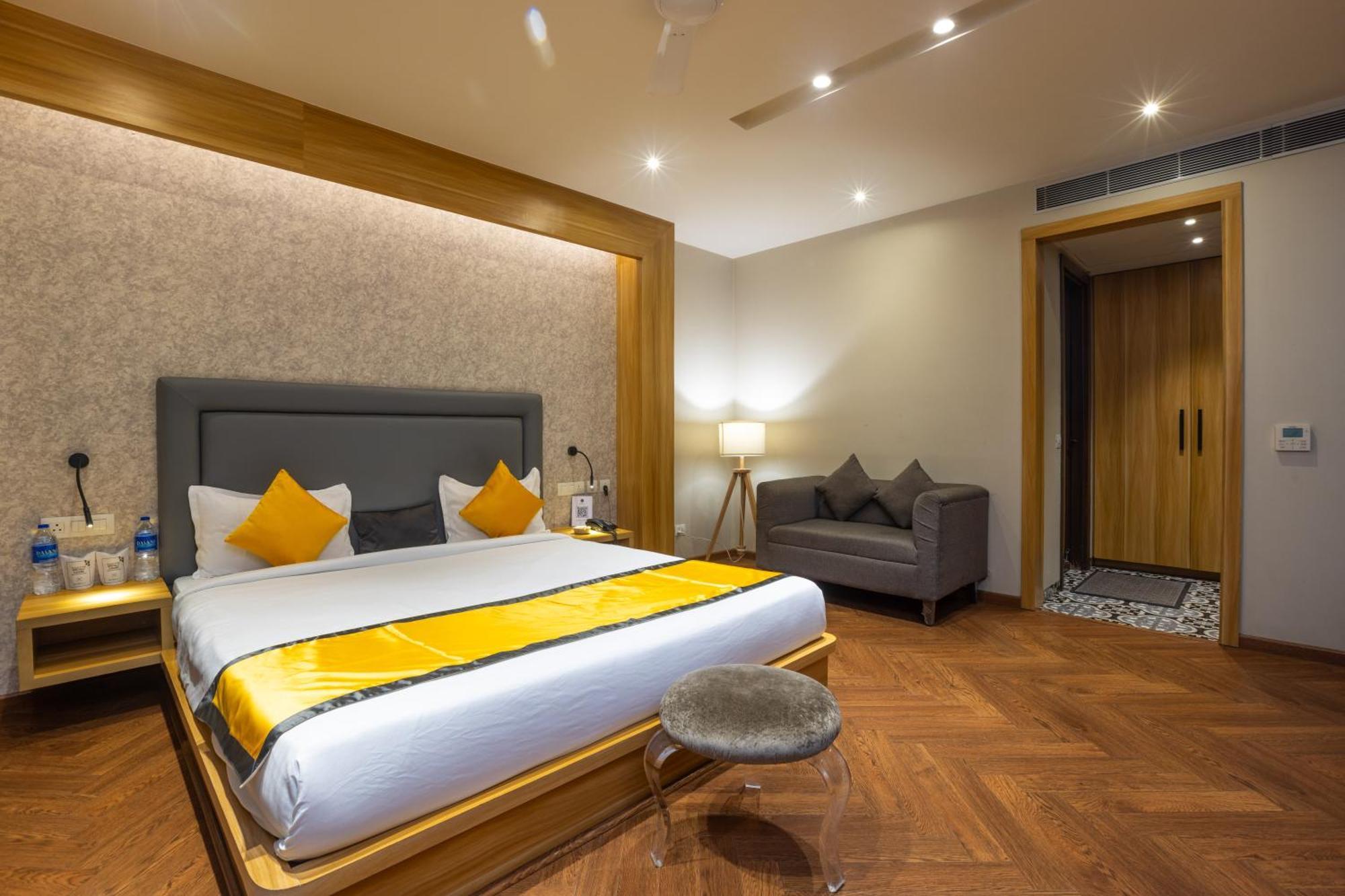Kohsa7 Hotel Gurgaon