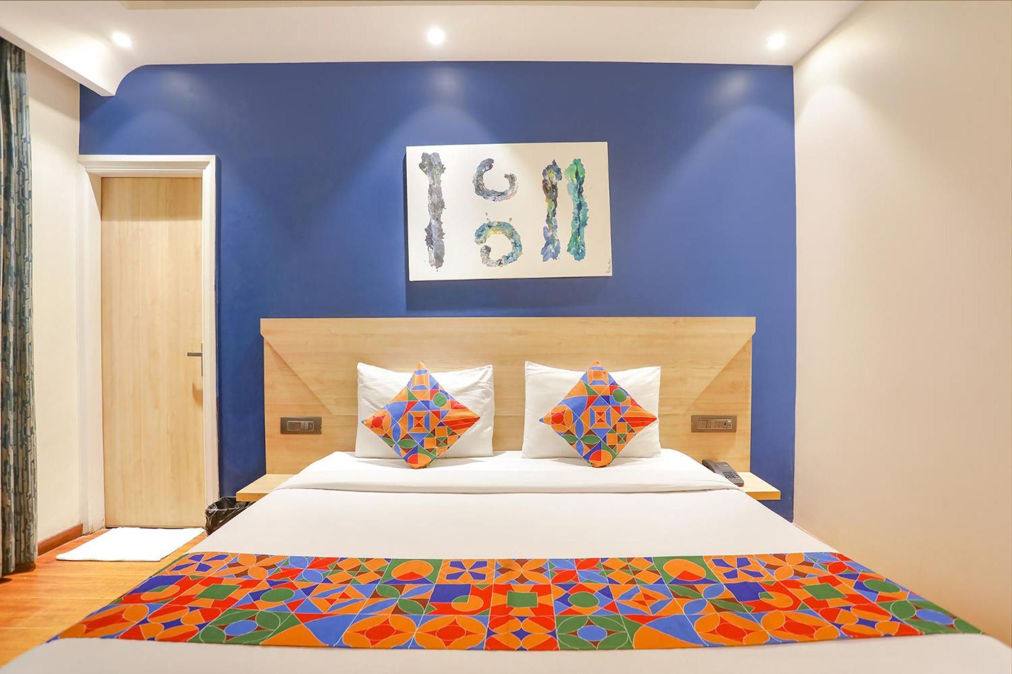 Fabhotel Jhs 3*