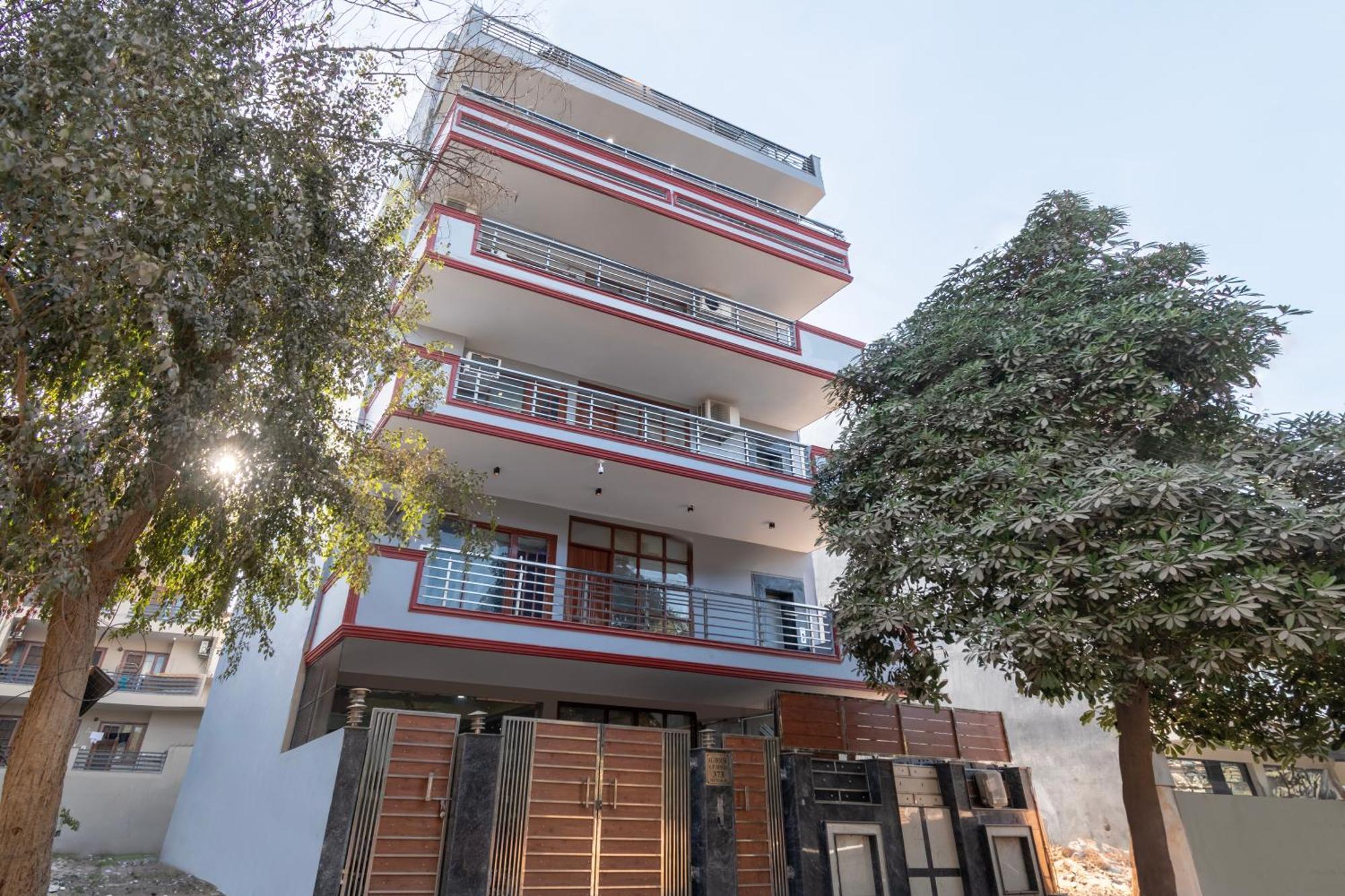 Apartment Wandr Regor - Sector 38 Gurgaon
