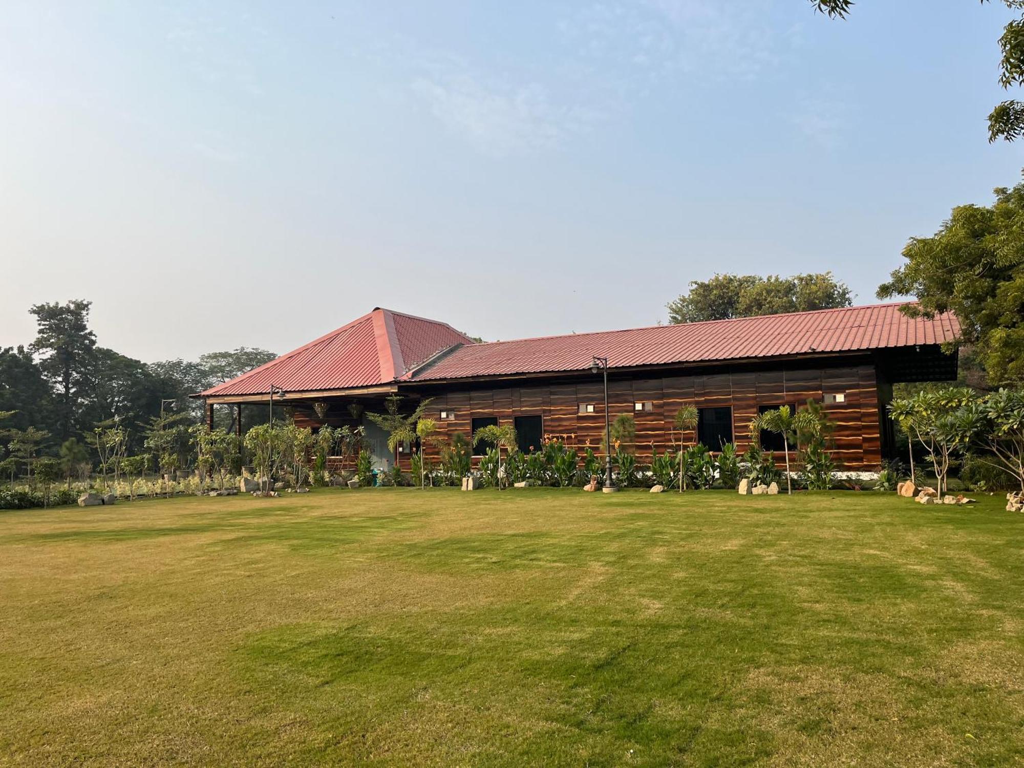 The Green Wood Palace I Farm House I Wedding I Party I 87oo2o5865 * Gurgaon