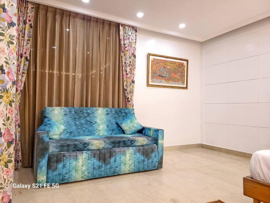 Bnbbuddy- Pratishtha 1 @2bhk, Dlf Phase 1 Gurugram *