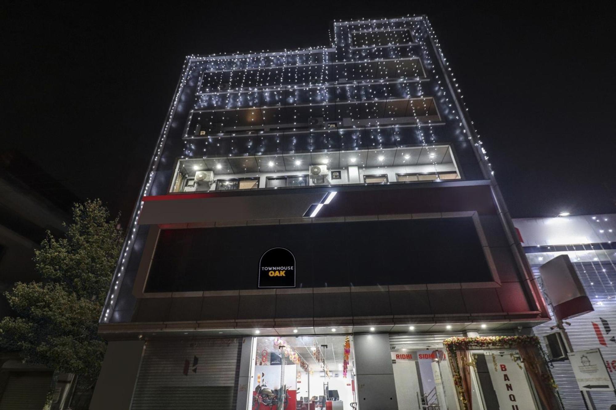 O Rk Residency Hotel