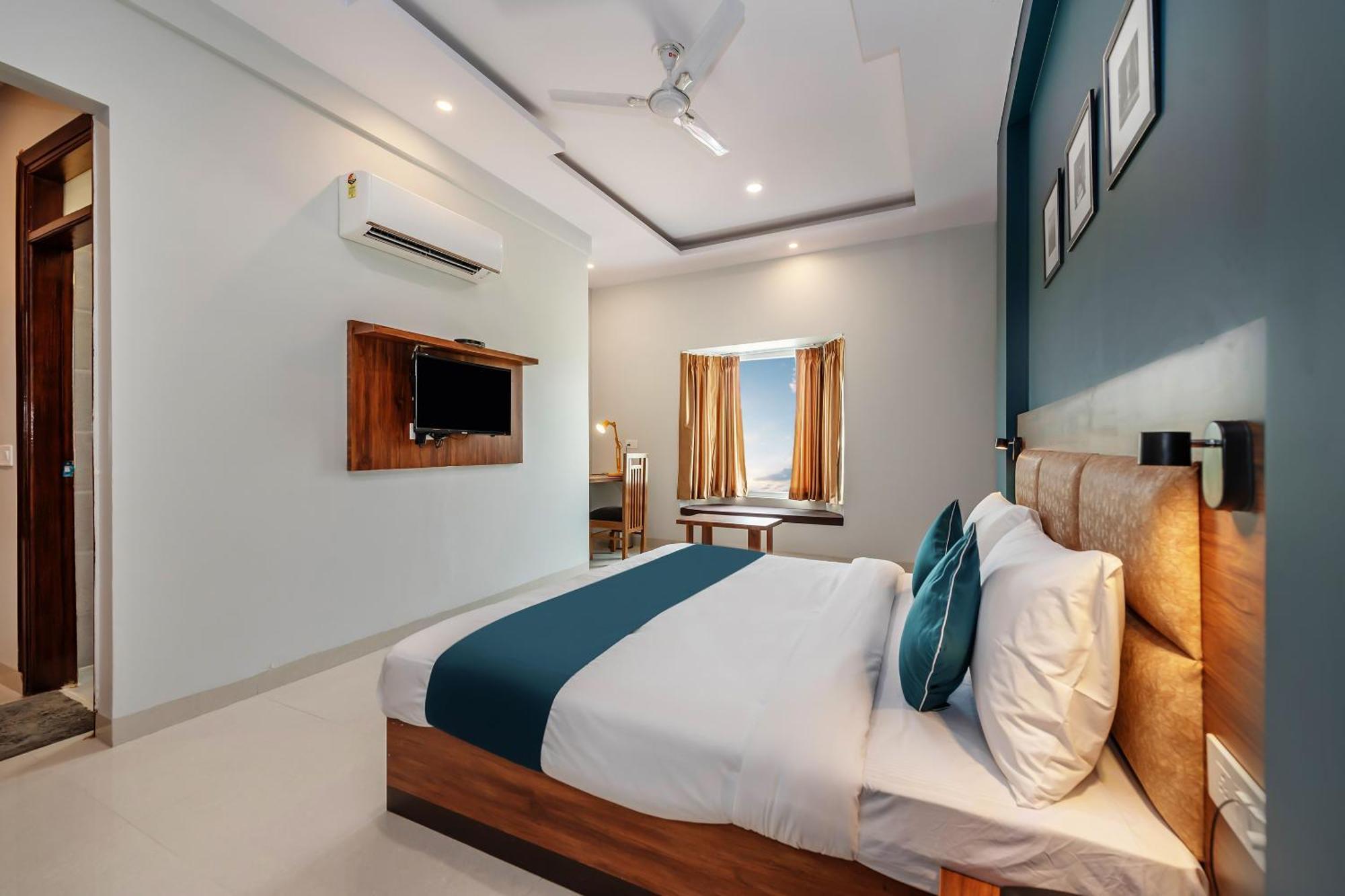 O Earth Near Bestech Central Square Mall Gurgaon