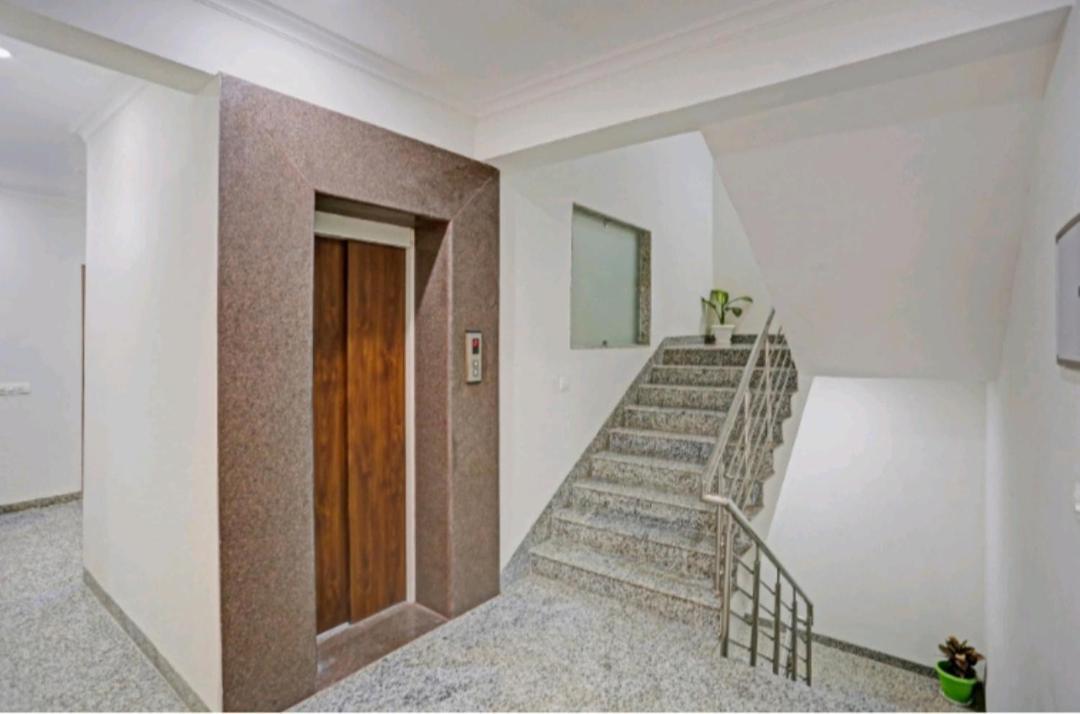 Niketan Medanta Service - A Boutique