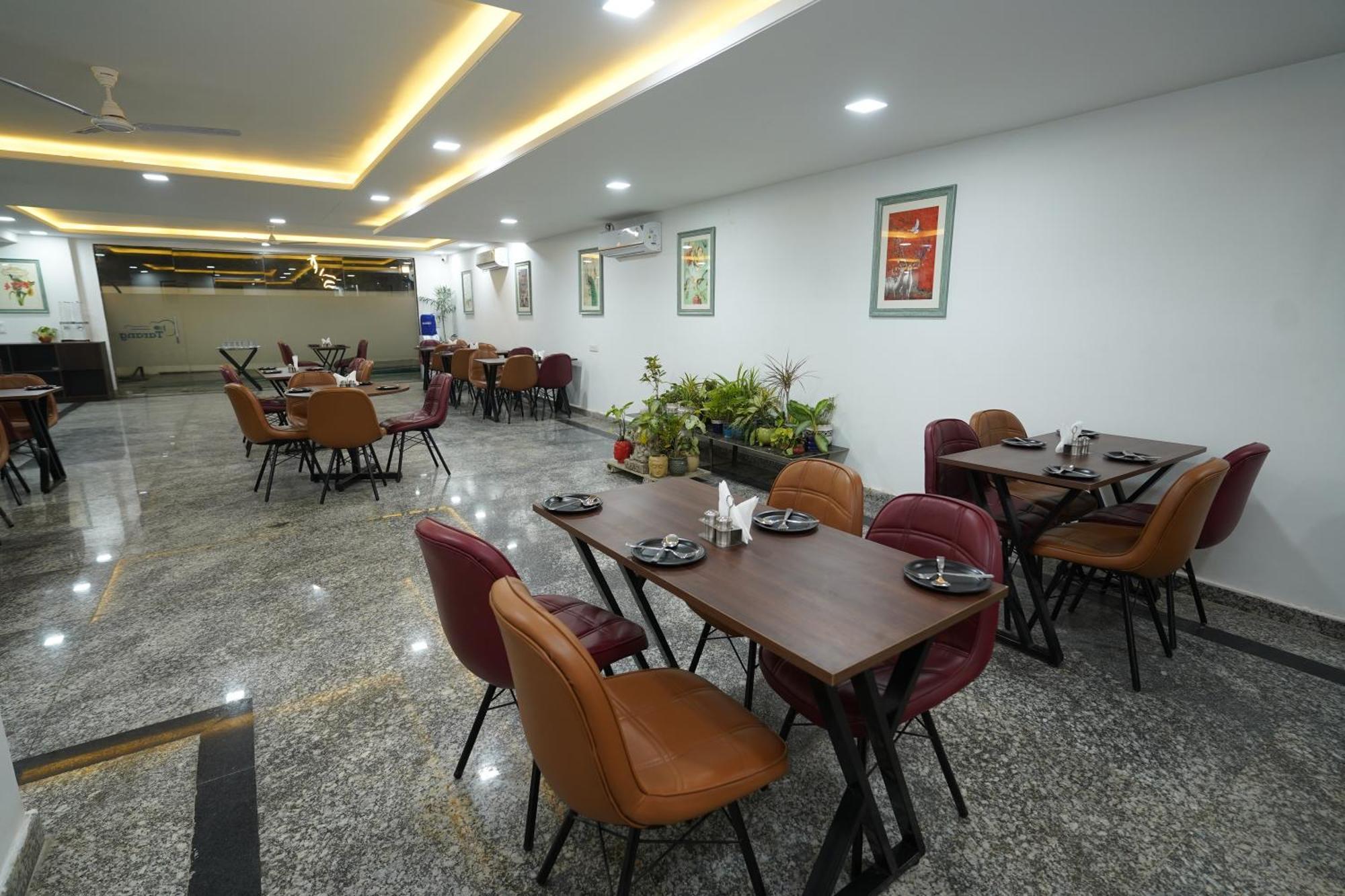 Hotel Posh Garden Artemis Hospital Road Gurgaon