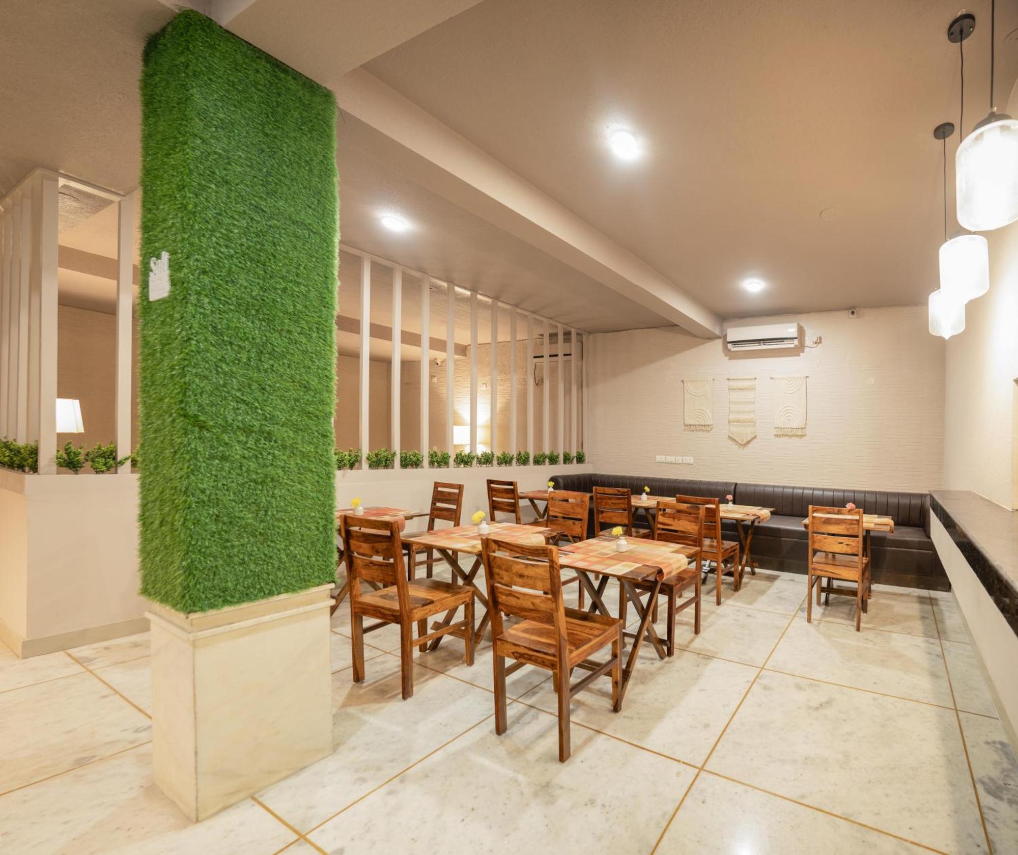 Firebrick Boutique Residences - Garnet House 4* Gurgaon