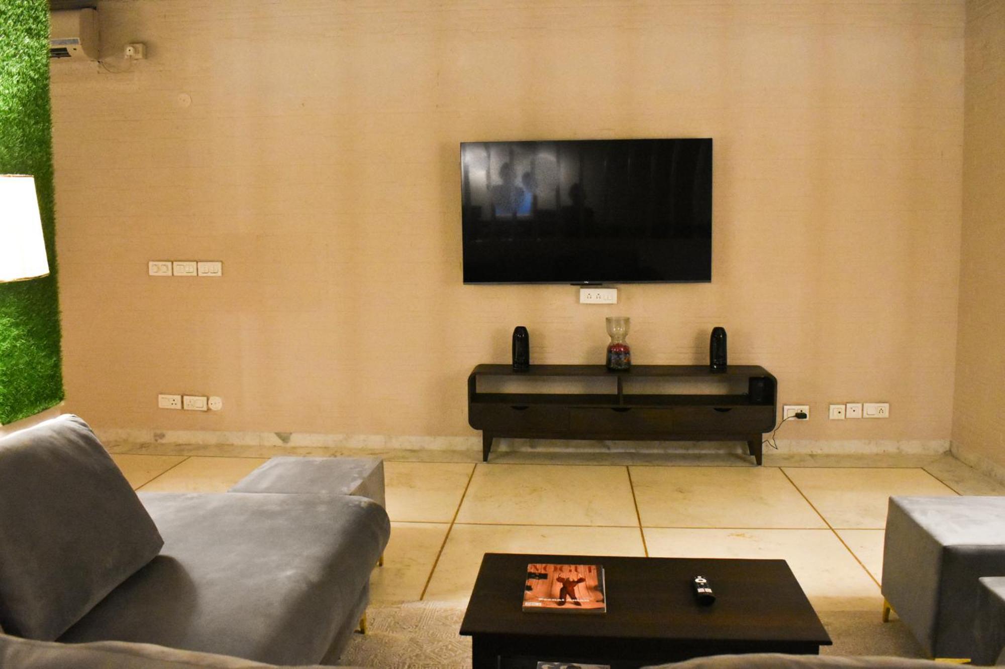 Firebrick Boutique Residences - Garnet House