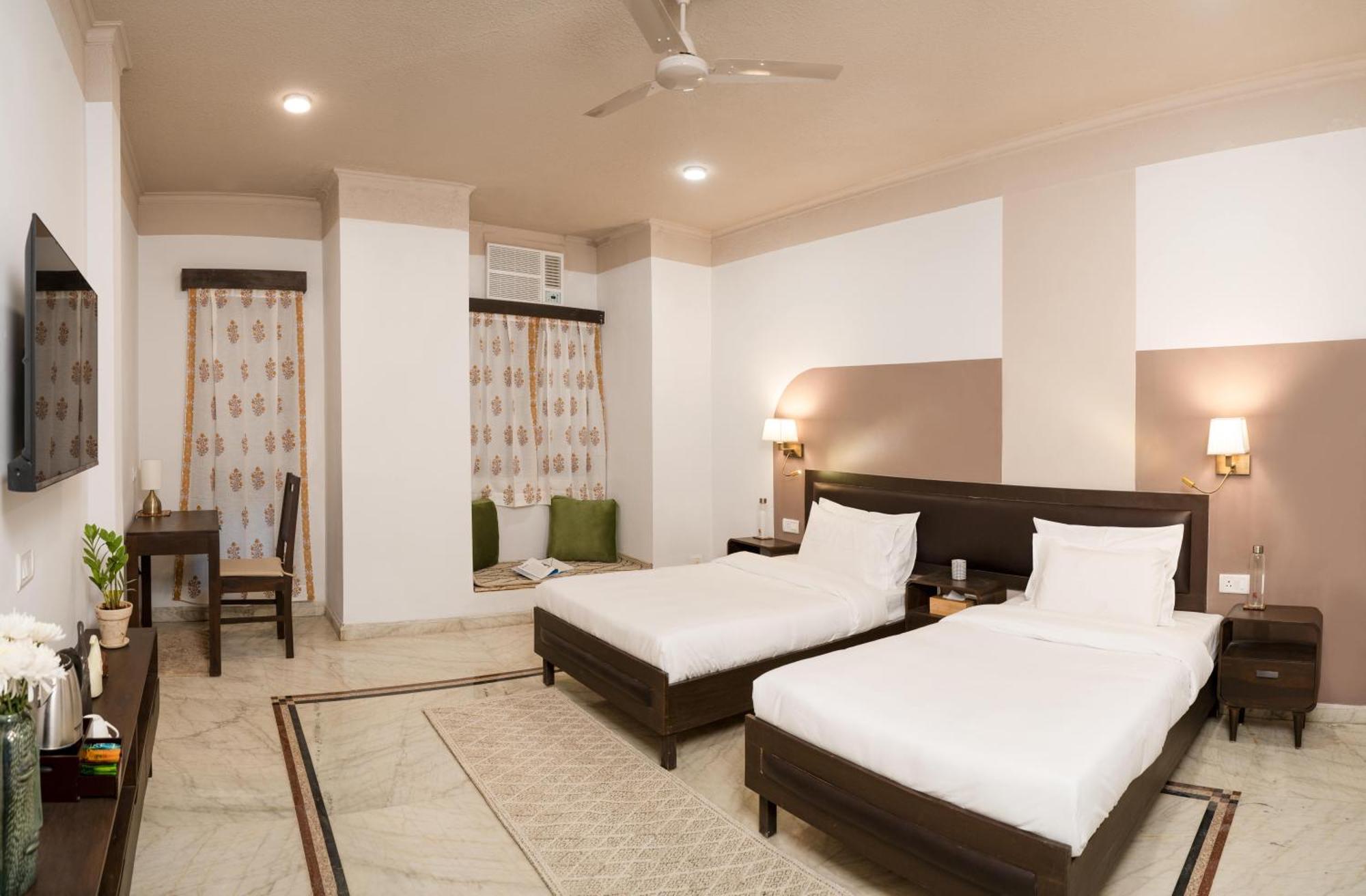 Firebrick Boutique Residences - Garnet House Hotel 4*