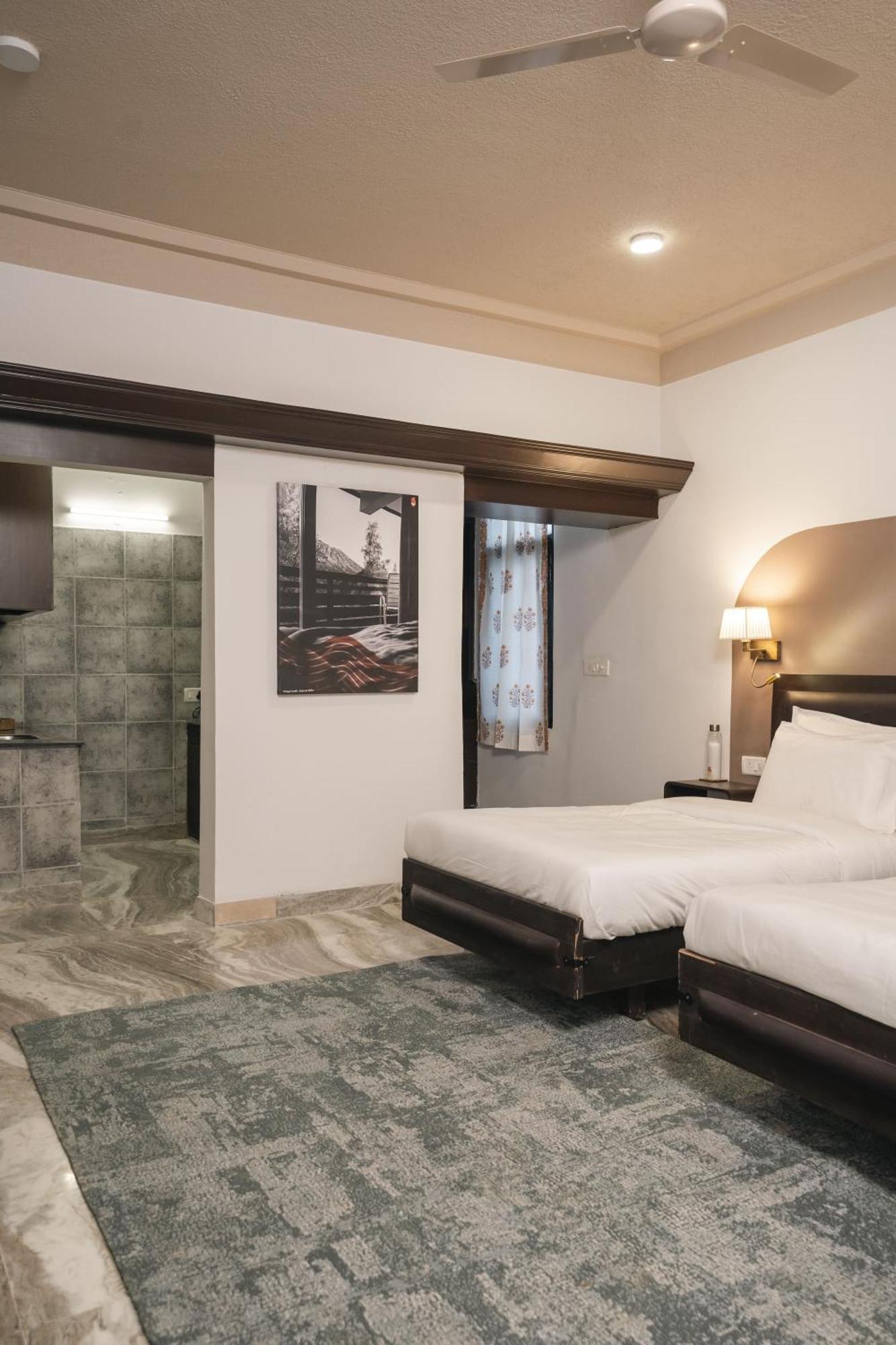 Firebrick Boutique Residences - Garnet House 4*