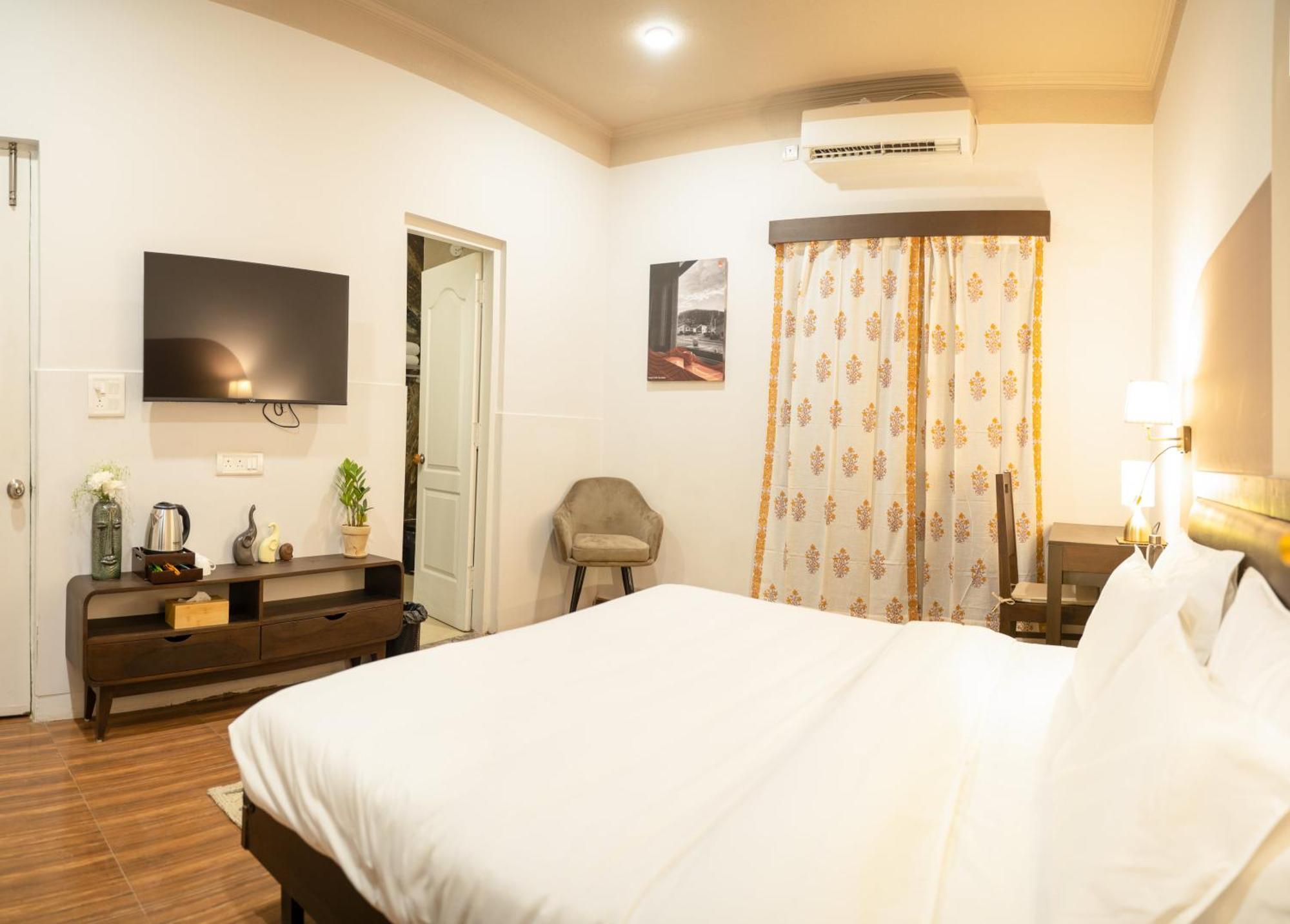 Firebrick Boutique Residences - Garnet House Hotel