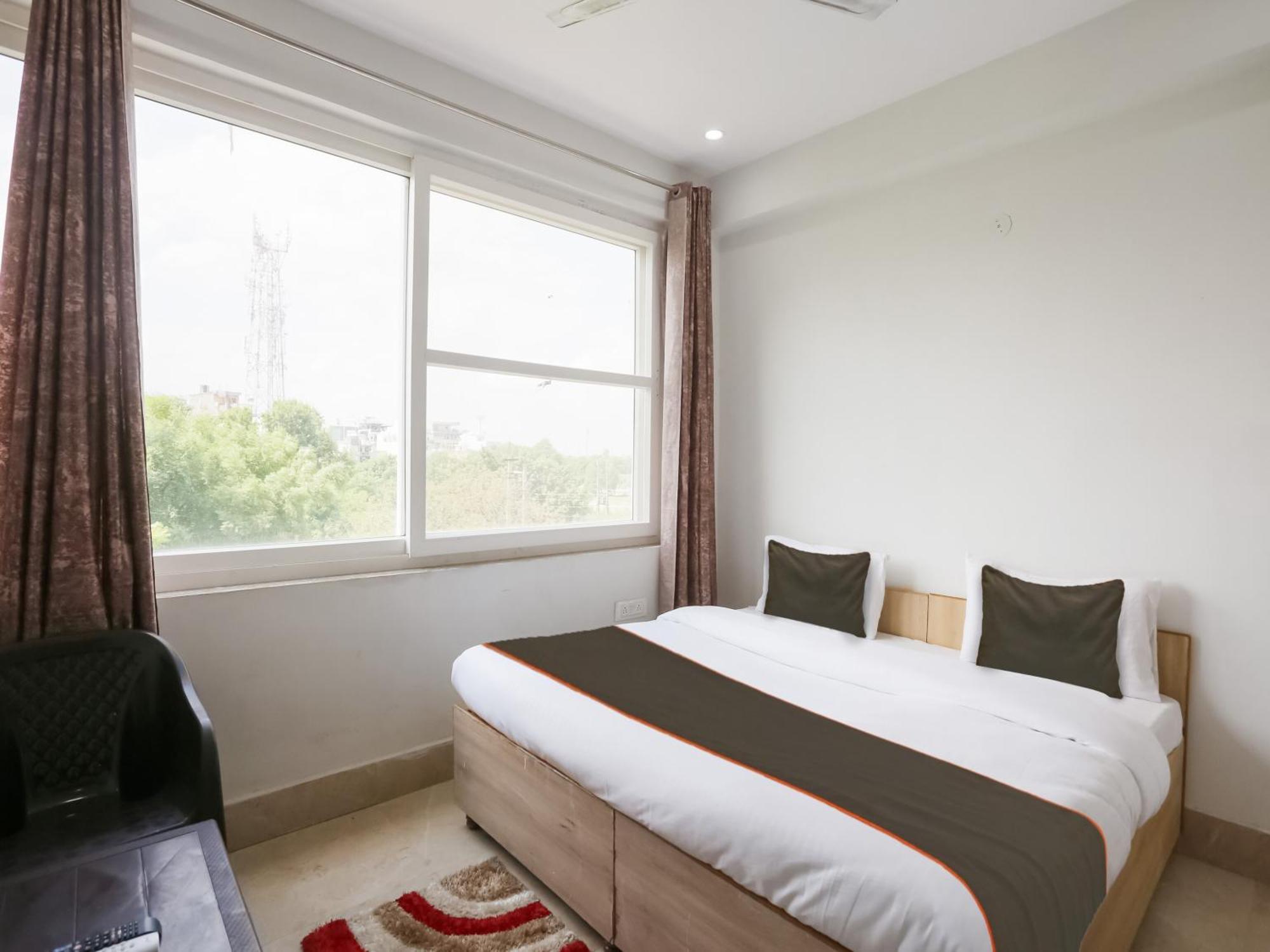 Hotel Collection O The My 4*