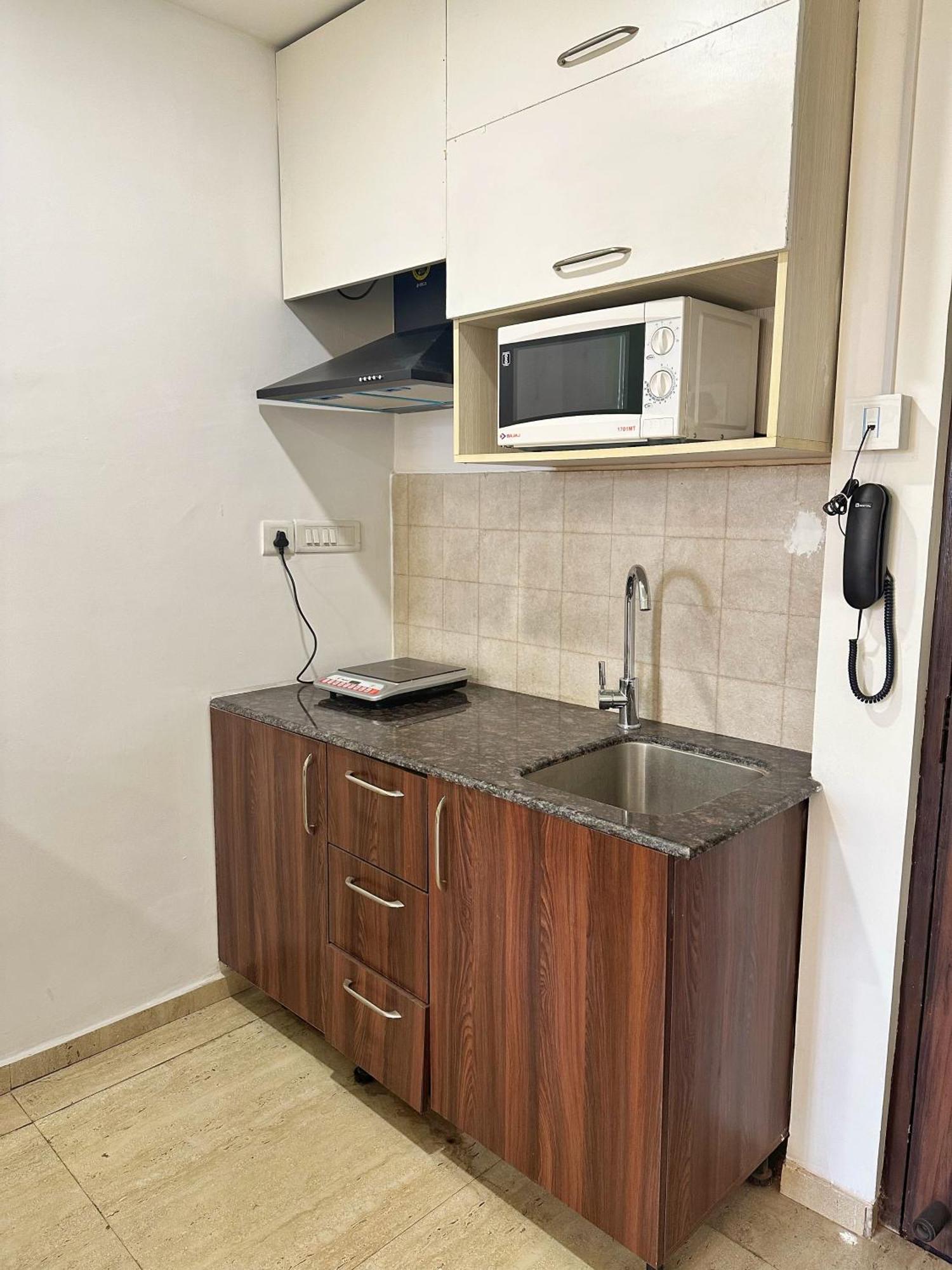 Flamingo Sector 67 I I Hotel 4*