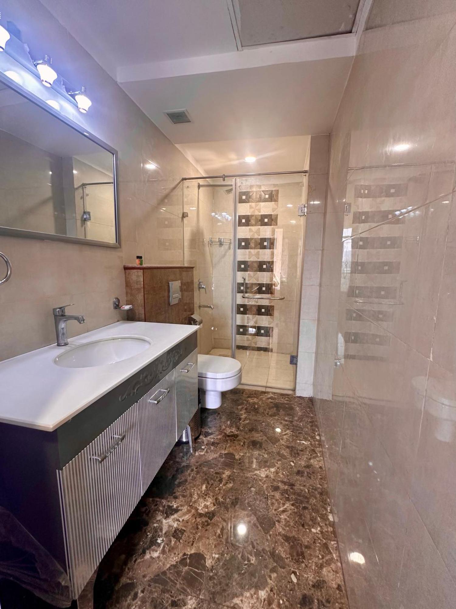 Hotel Flamingo Sector 67 I I