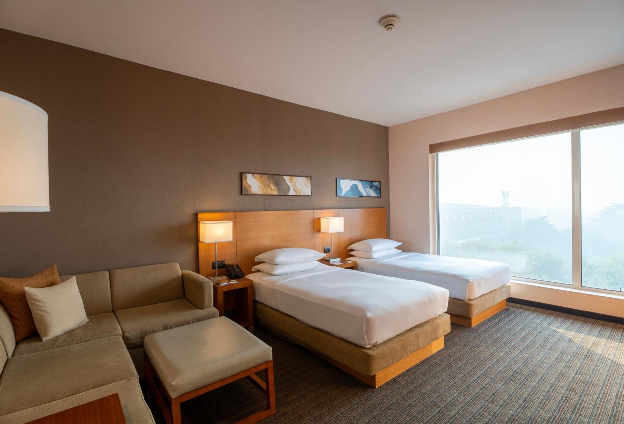 Hyatt Place Udyog Vihar 5* Gurgaon