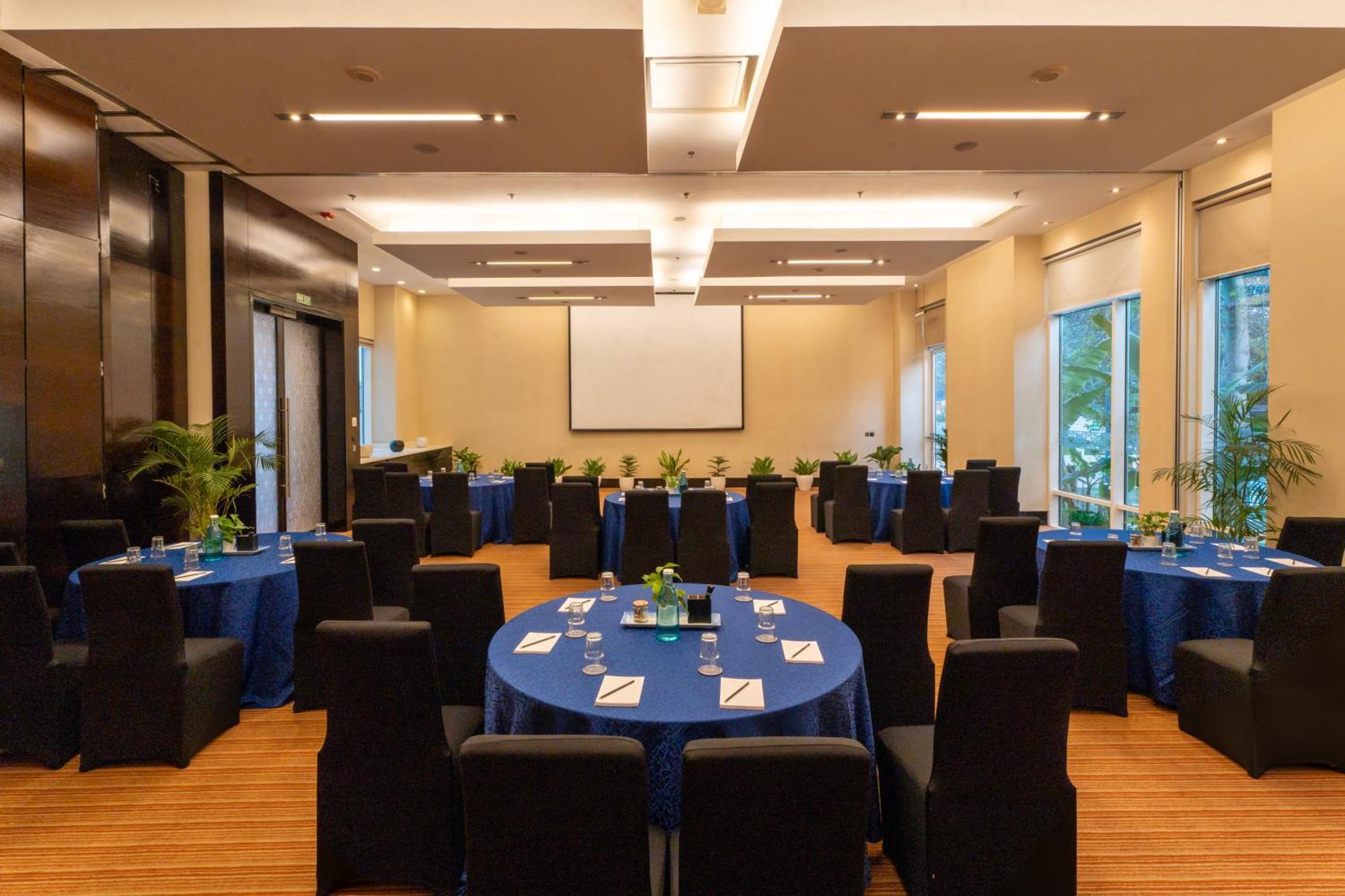 Hyatt Place Udyog Vihar