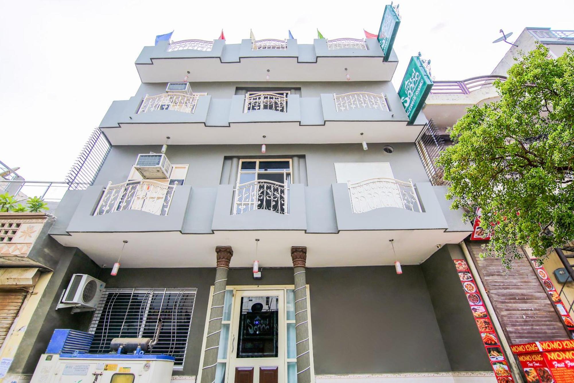 Hotel Sapna 3*