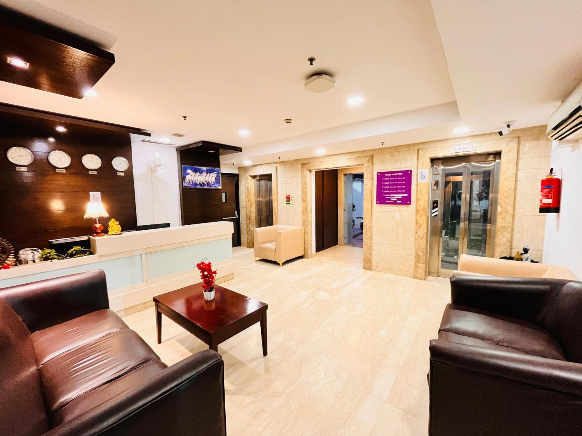 Hotel Corus & Banquets - Sector 14, Couple Friendly 3*