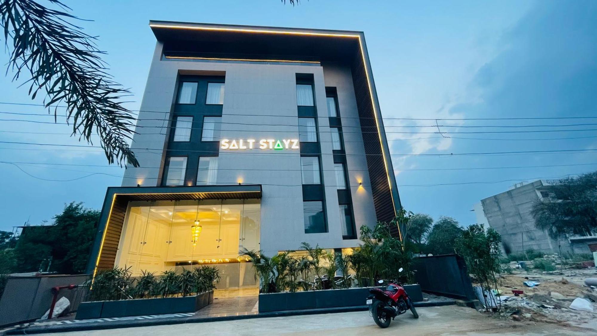 Hotel Saltstayz Select - Golf Course Road & Sector 57 Gurgaon