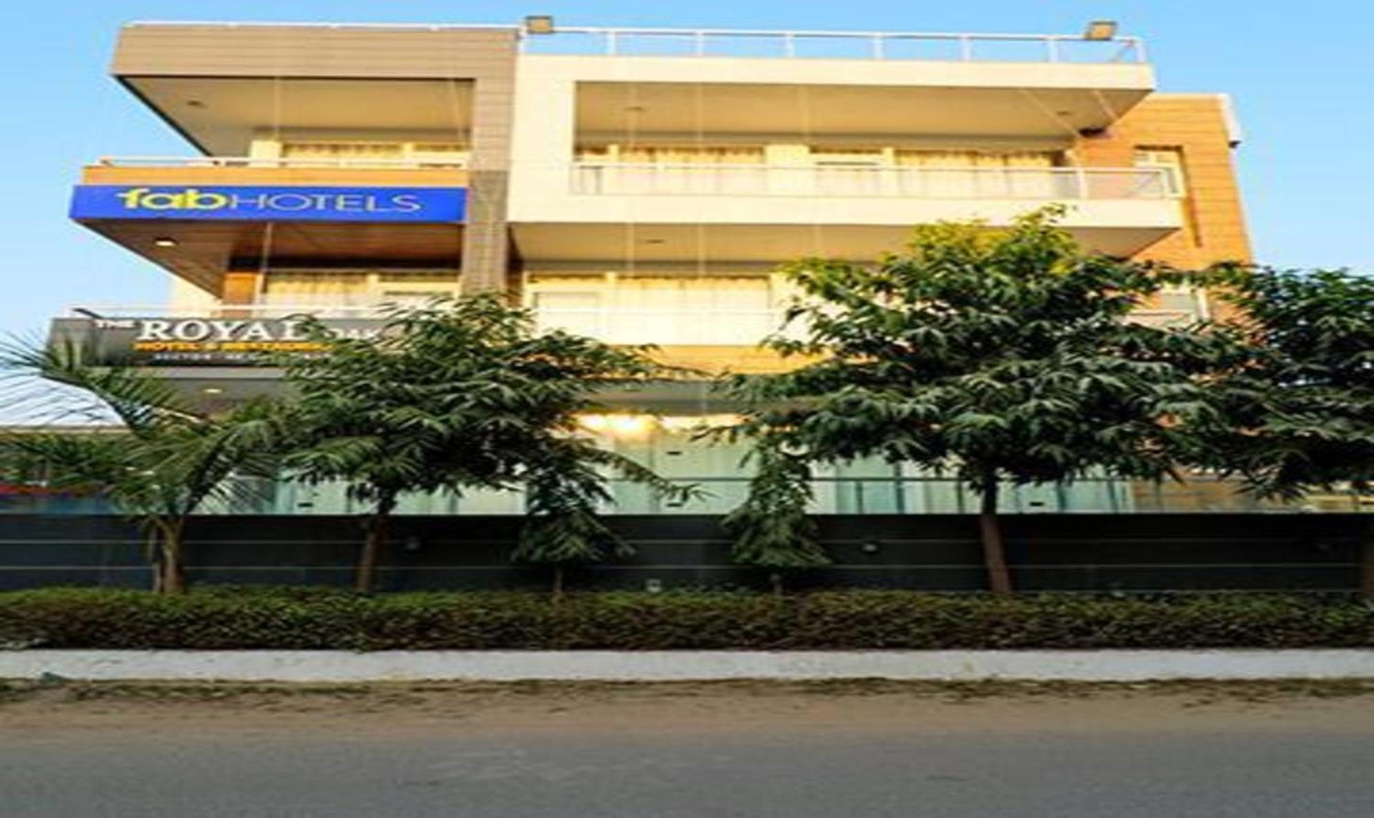 Hotel Fabhotel The Royal Oak 3*
