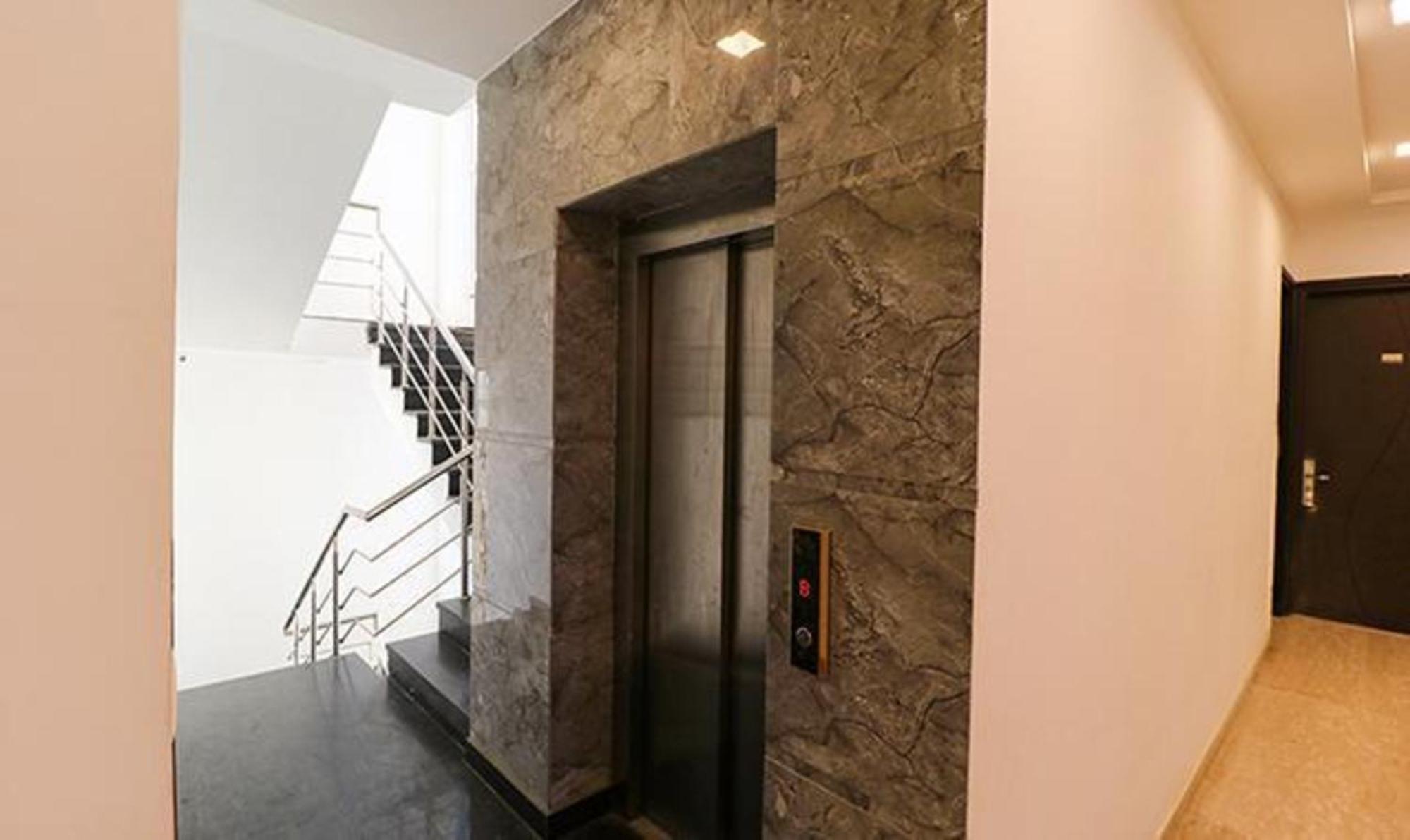 Fabhotel The Royal Oak Gurgaon