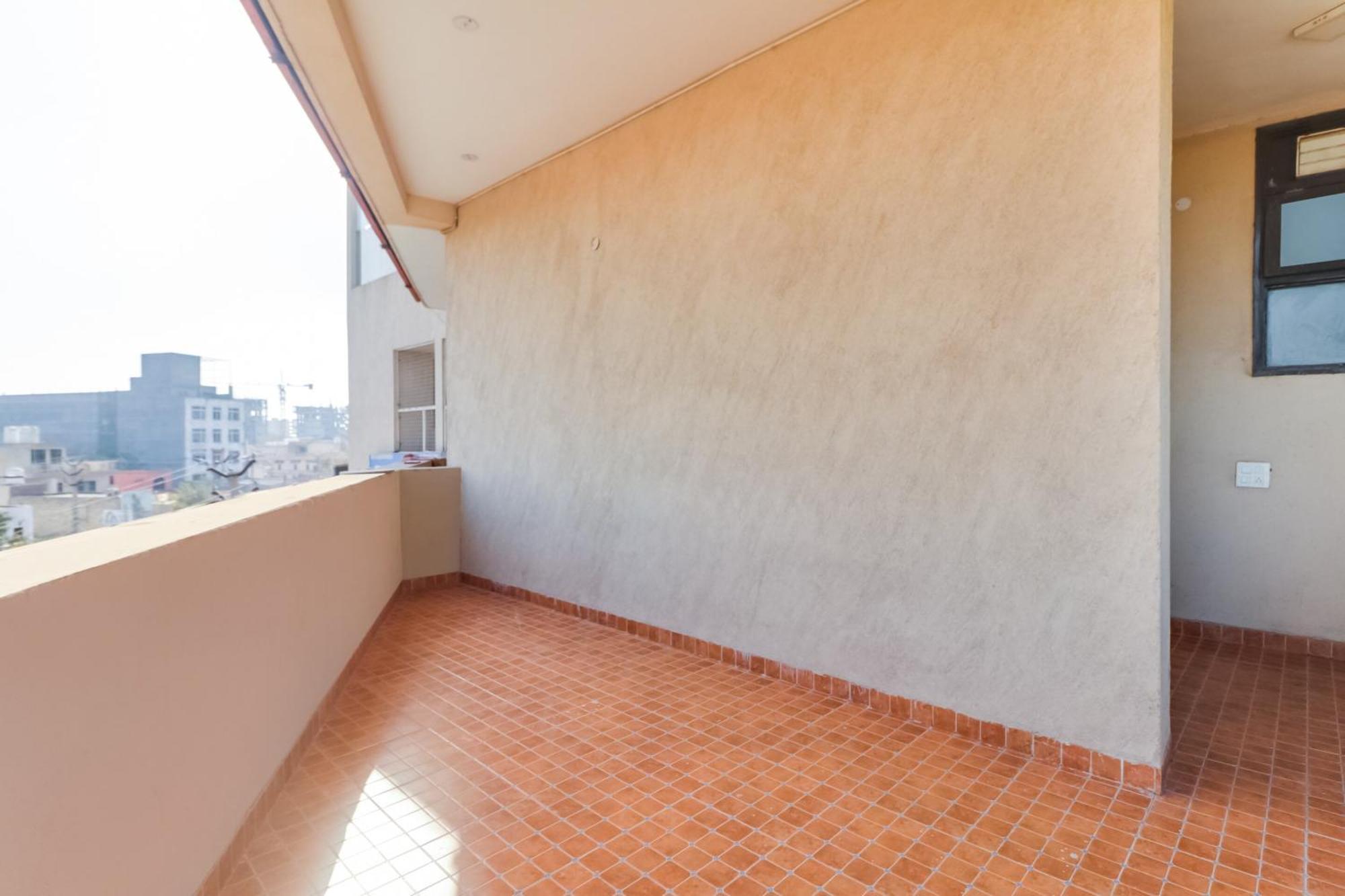 Collection O Plaza Near Inox Dreamz Hotel 3*