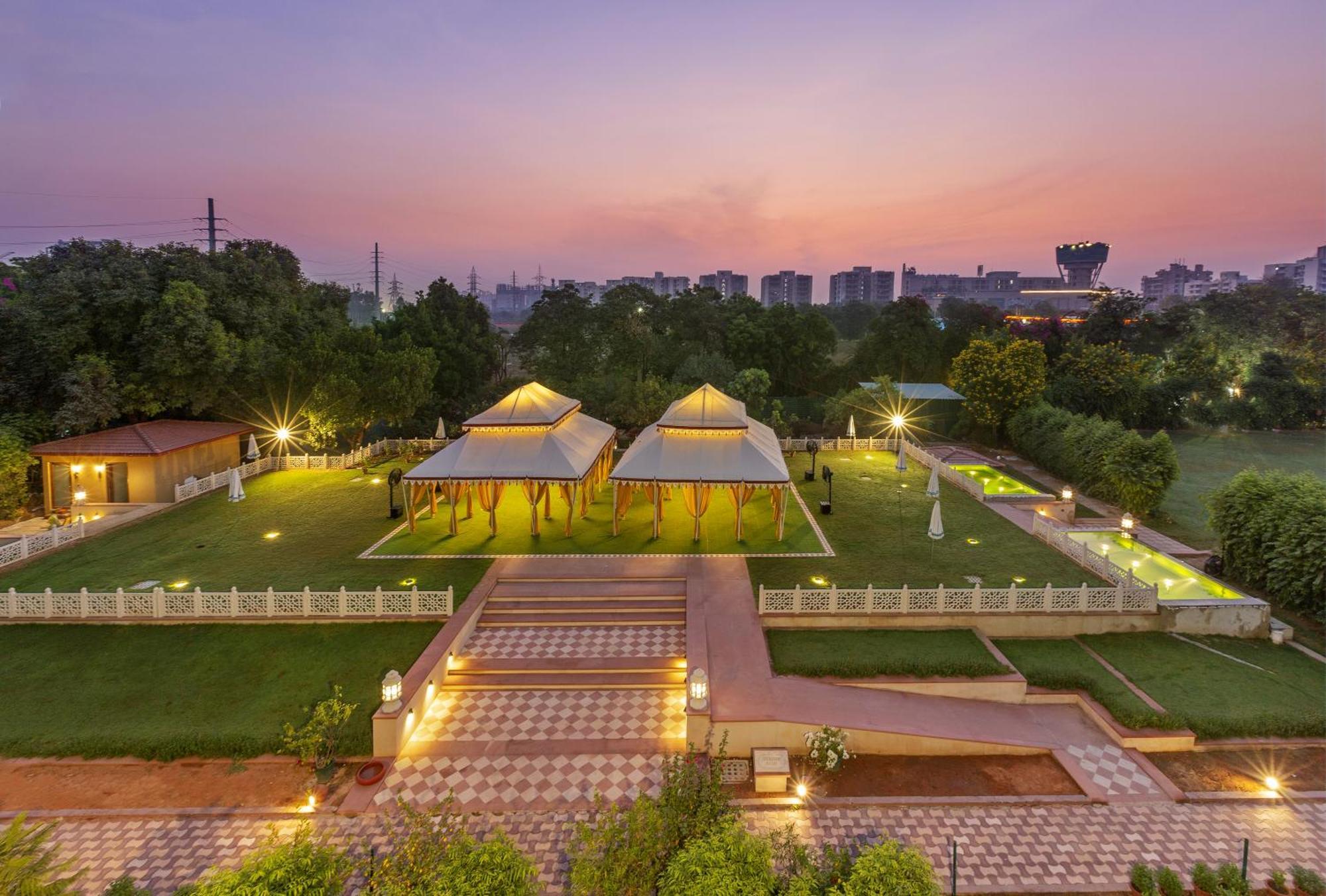 Heritage Village & Manesar-gurgaon Resort 5*