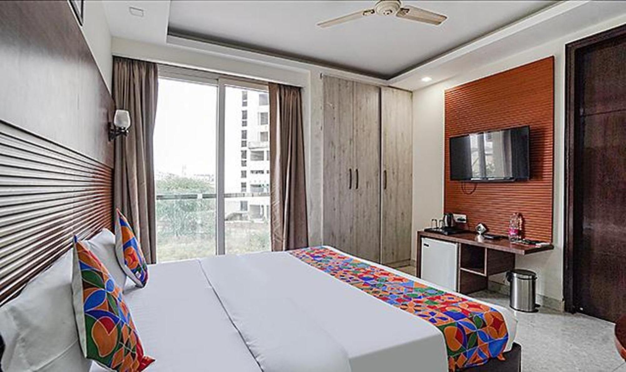 Hotel Fabhotel Grace