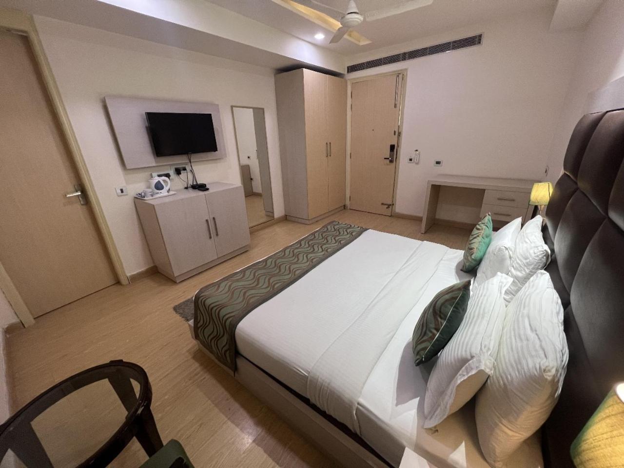 Nikko Palm Bliss - The Boutique Gurgaon
