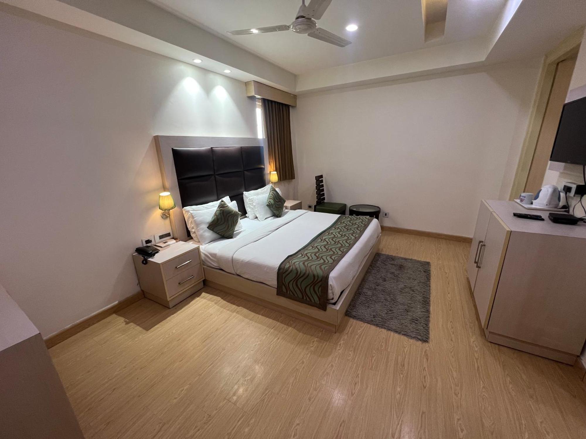 Hotel Nikko Palm Bliss - The Boutique